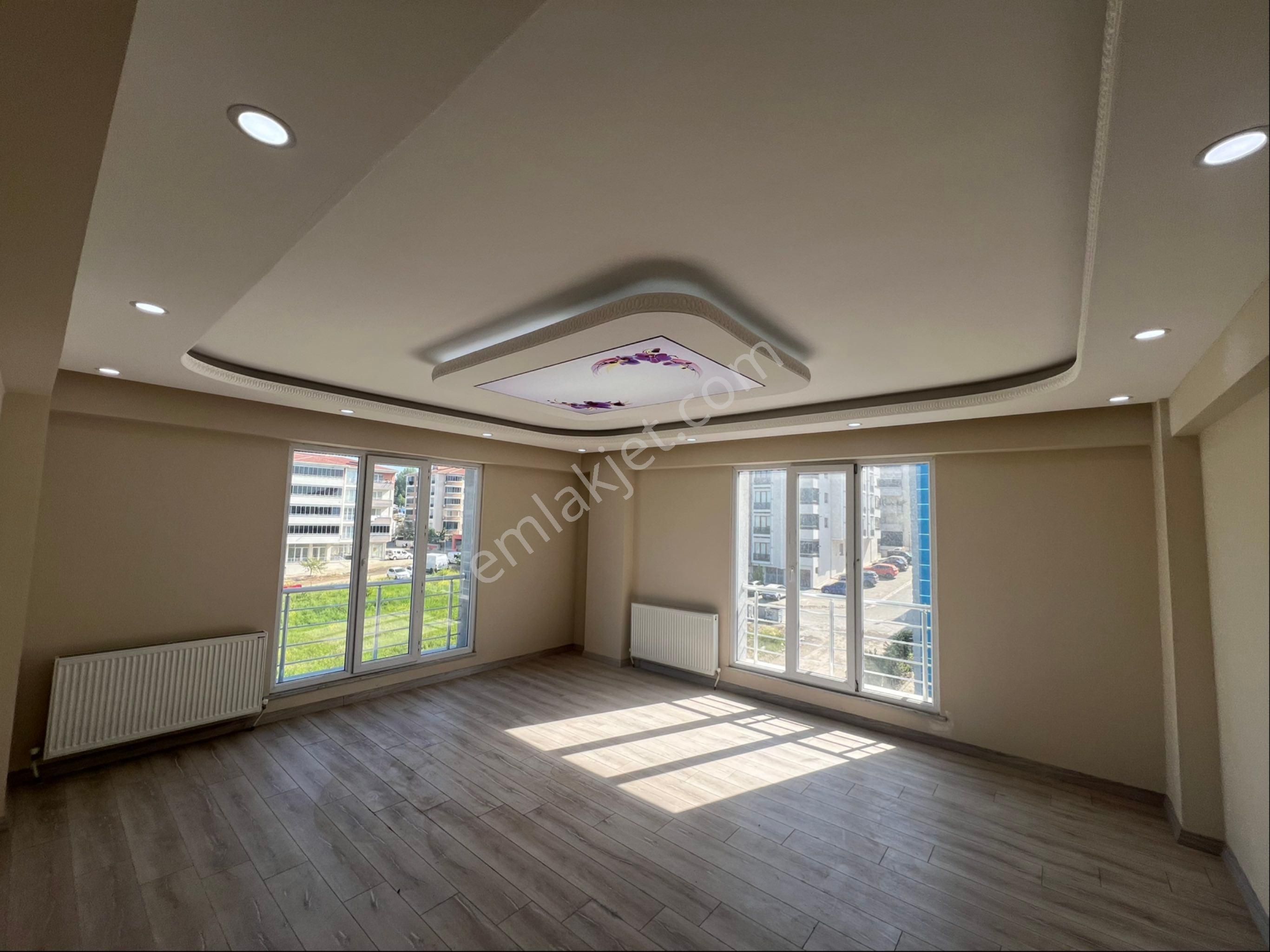 Tekirdağ Süleymanpaşa 100.yıl Mah Satılık 3+1 Daire İskanlı
