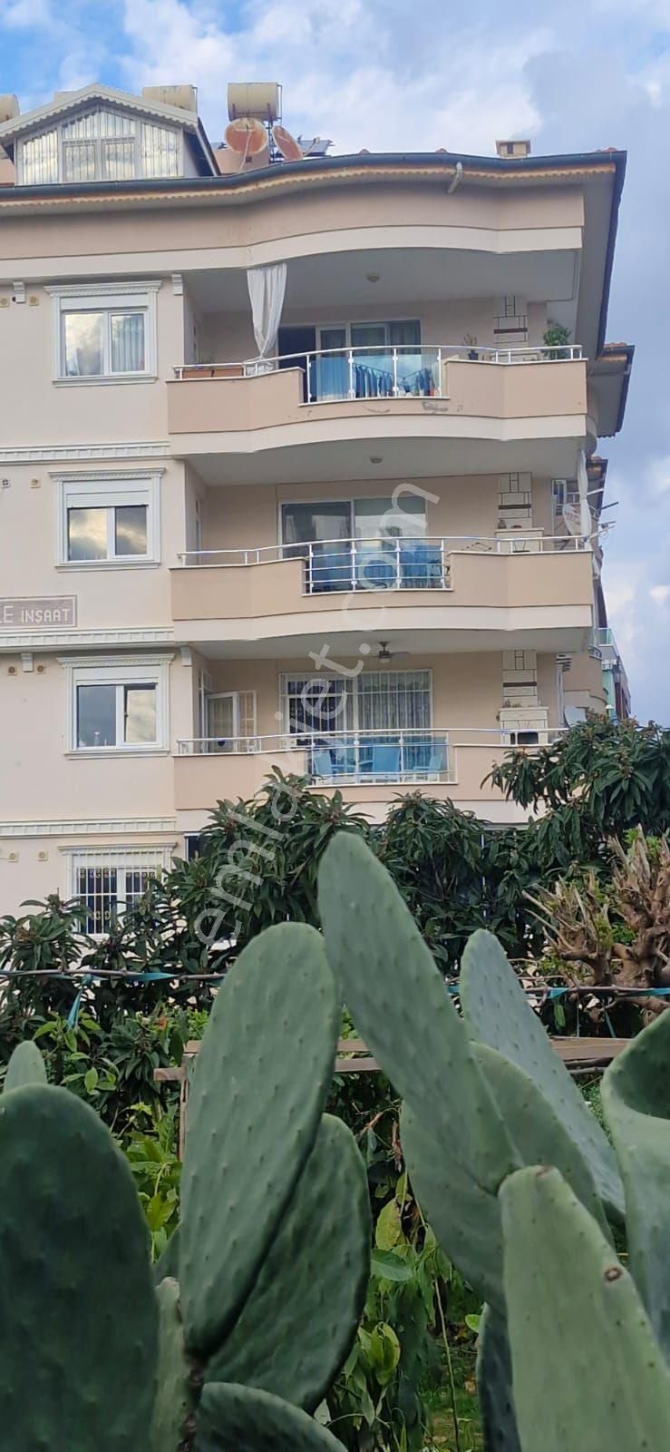 Oba Koctas Karsisi Devlet Hastane Civari 3+1 Duz Esyali Satilik Daire