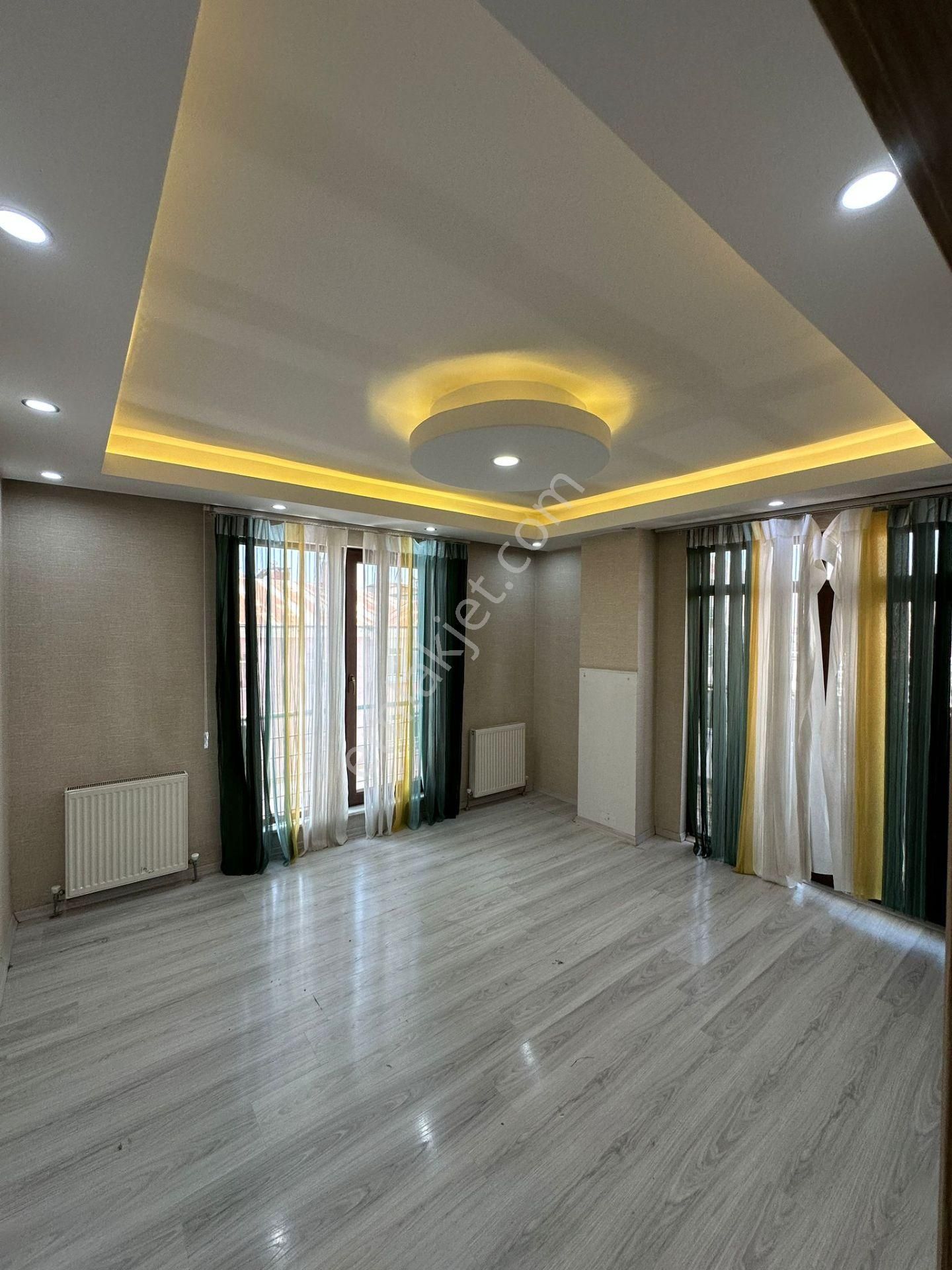 Van'ın Gözde Lokasyonunda Kiralık 2+1 Daireler