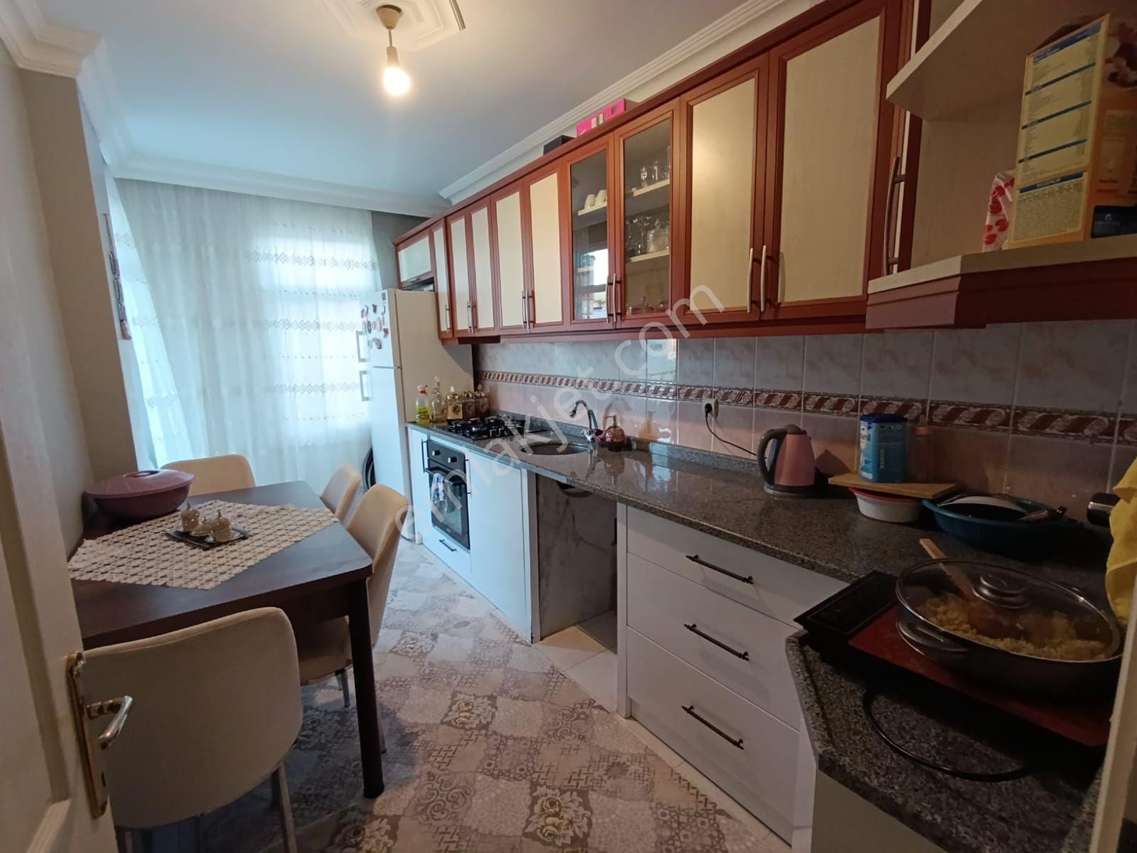 Tosmur Mahallesi 2+1 Denize 300 M Havuzlu Otoparkli Satılık Daire