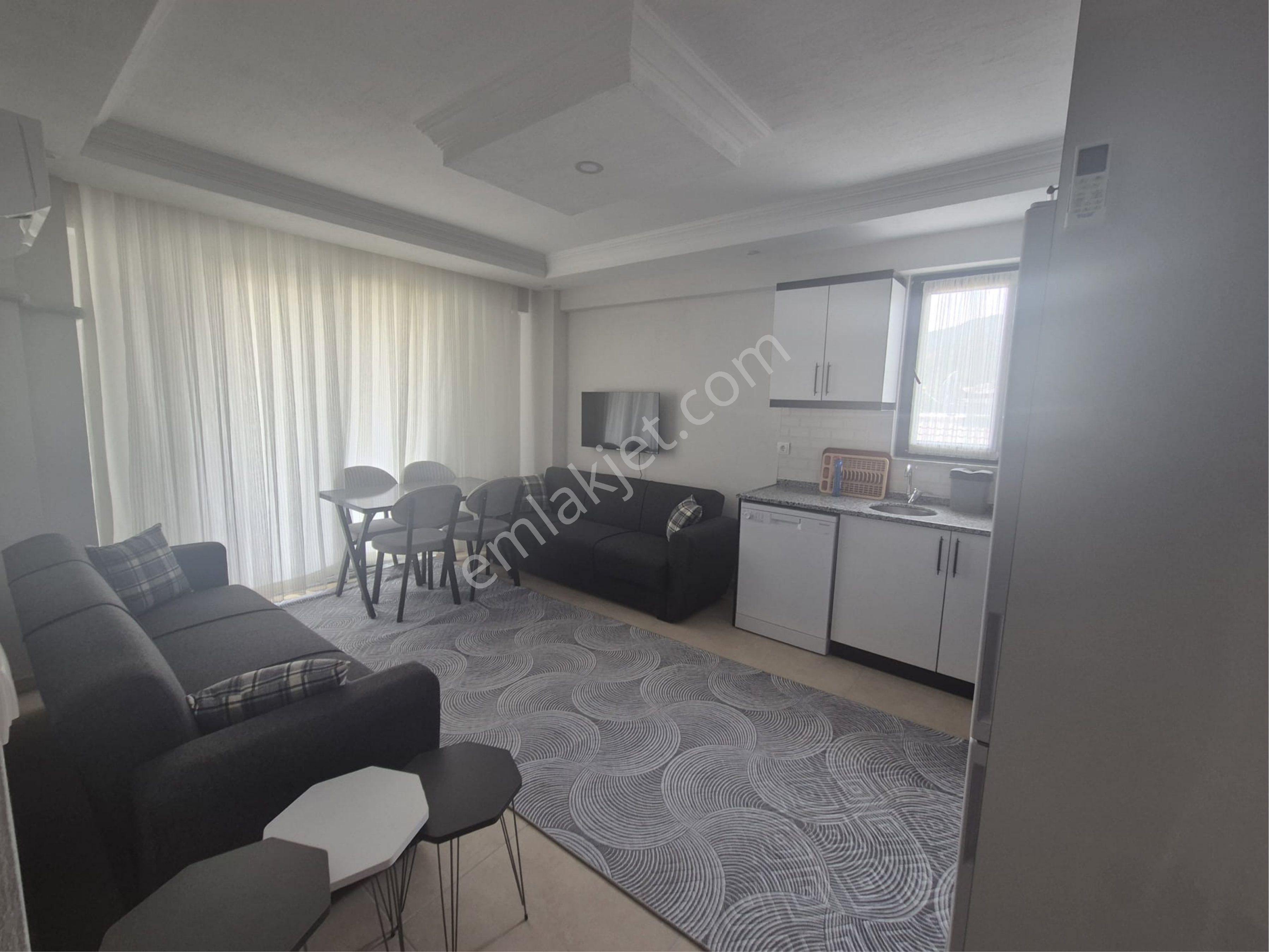 Ortaca Karaburun Mah’de 1+1 Eşyalı Havuzlu Satılık Geniş Daire