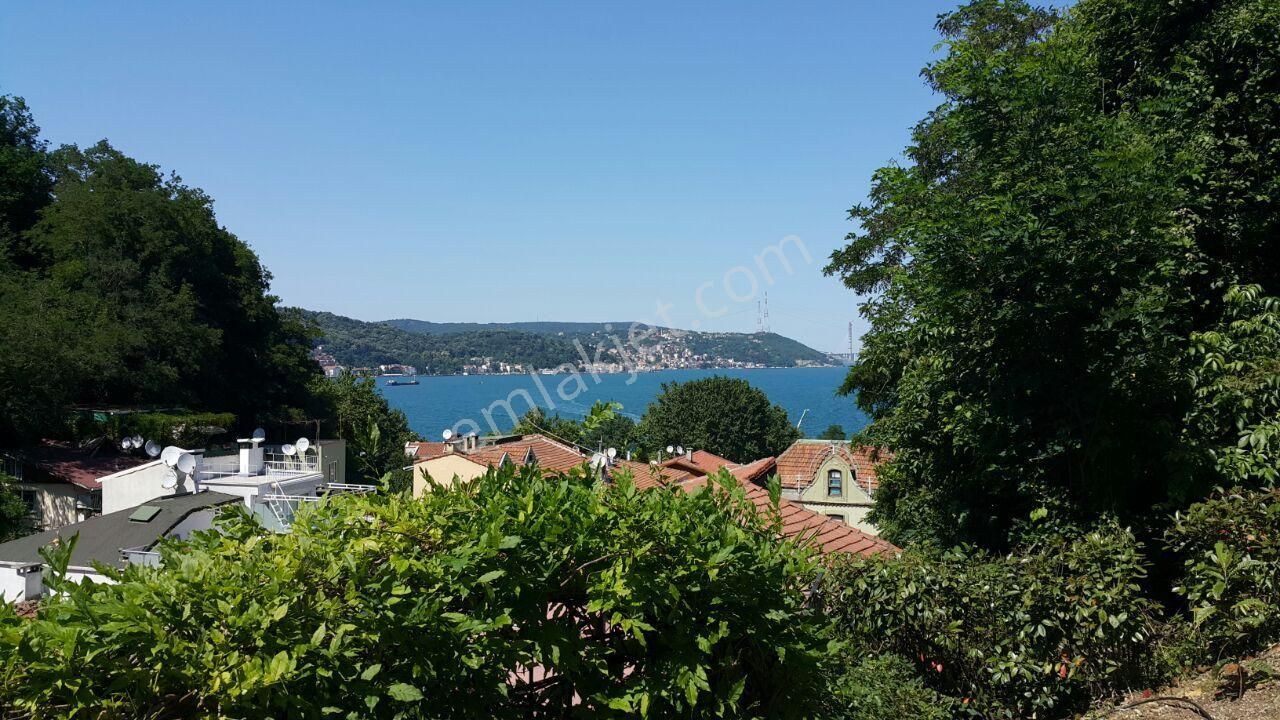 Sarıyer Kireçburnu'nda Sahile Yakın Deniz Manzaralı Satılık Ahşap Köşk