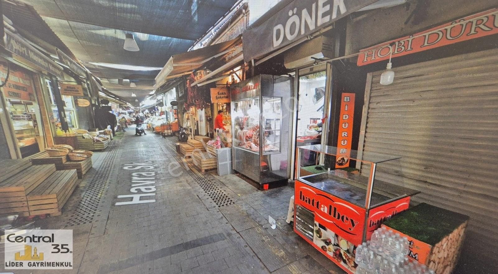 Central 35'den Kemeraltı Havra Sokağı İçinde Çarşı Girişi Büfe