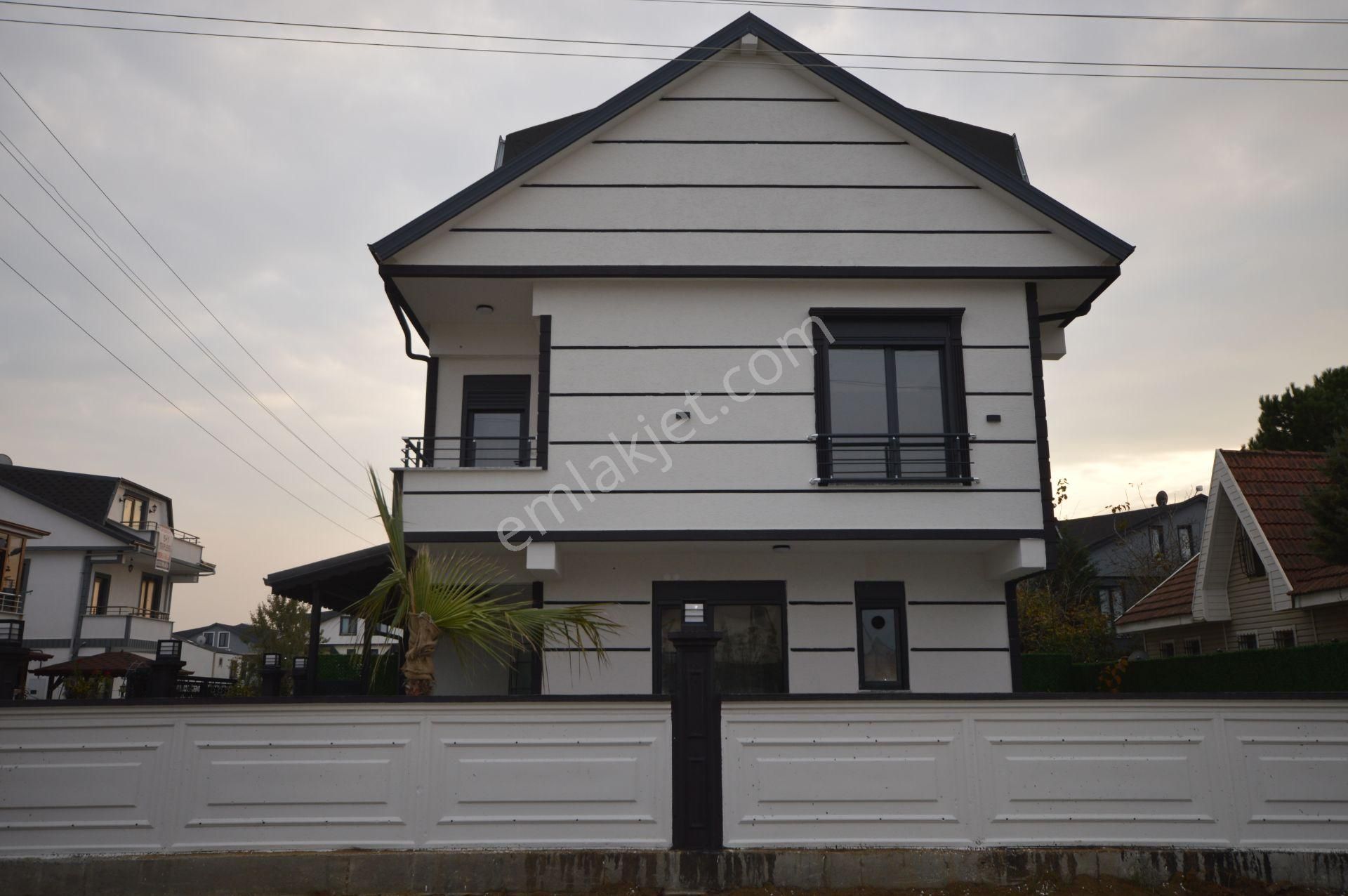 💥 Kocaali’de Değer Kazanan Bölgede Müstakil Bahçeli Villa 🏡