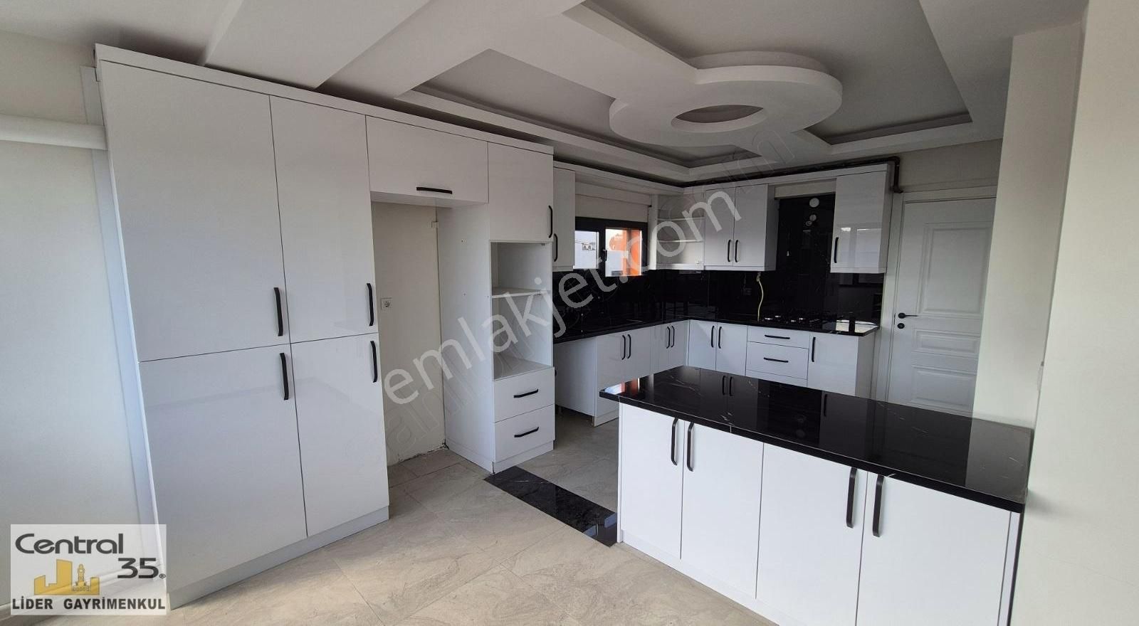 Central 35 Akıncılar Mh Brüt 240 M2 4+1 Dublex Asansörlü Teraslı