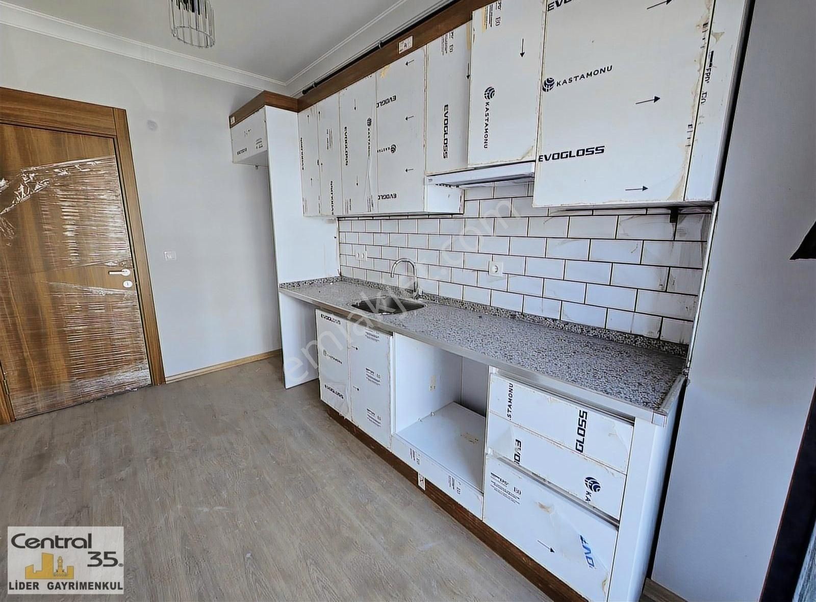 Central35 Akıncılar İzban Krş 2+1 98m2 Ayrı Mtfk Opark Asansör - Görsel 18