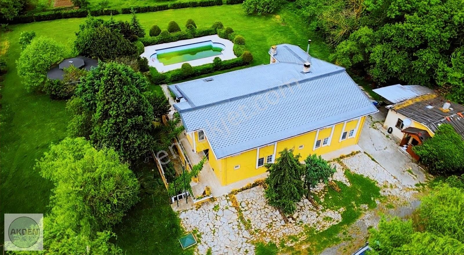 Çatalca'da 3 Adet Villa, Ahır Ve Özel Peyzajıyla Müthiş Çiftlik - Görsel 10