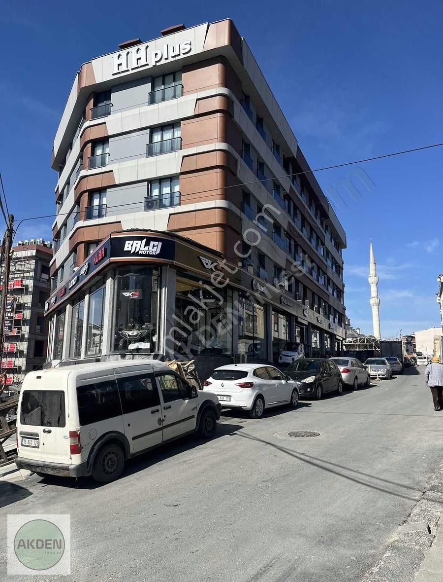 Arnavutköy Merkez'de Site Ve İş Merkezi Yapımına Uygun Özel Arsa