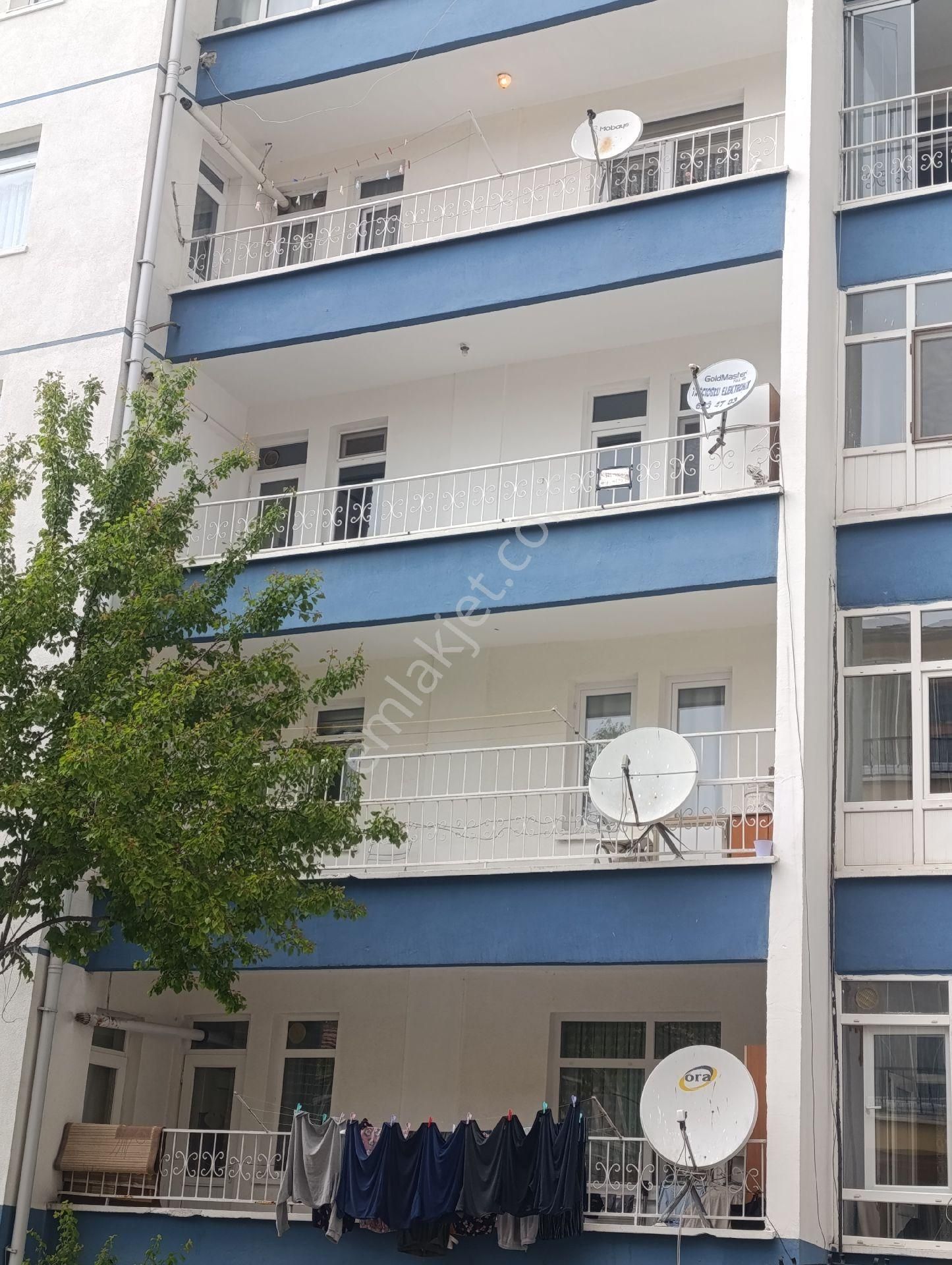 Bakımlı Yerden Isıtmalı Asansörlü Daire