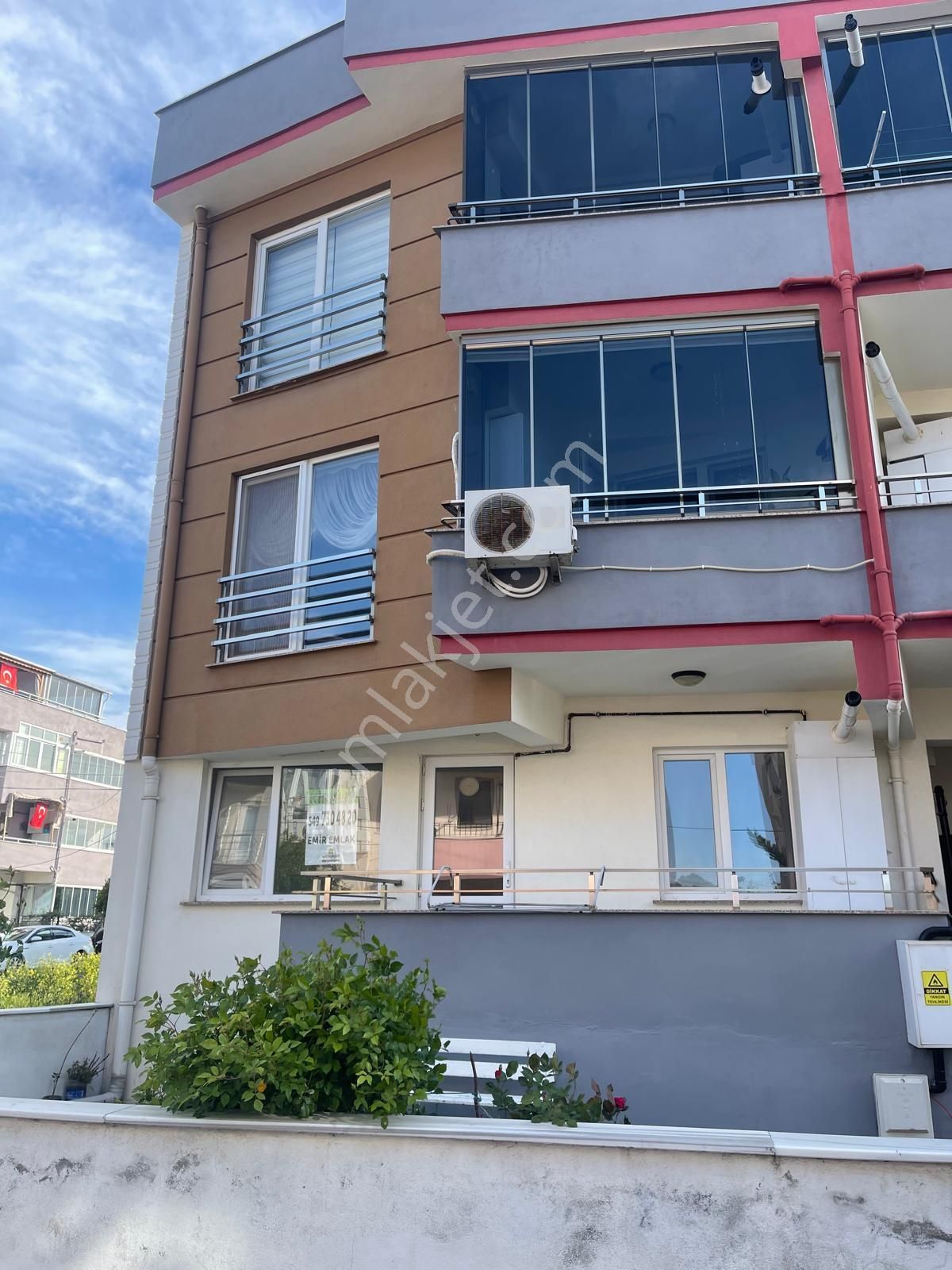 Çanakkale Kepez Merkezi Konumda Kiralık 1+1 Daire