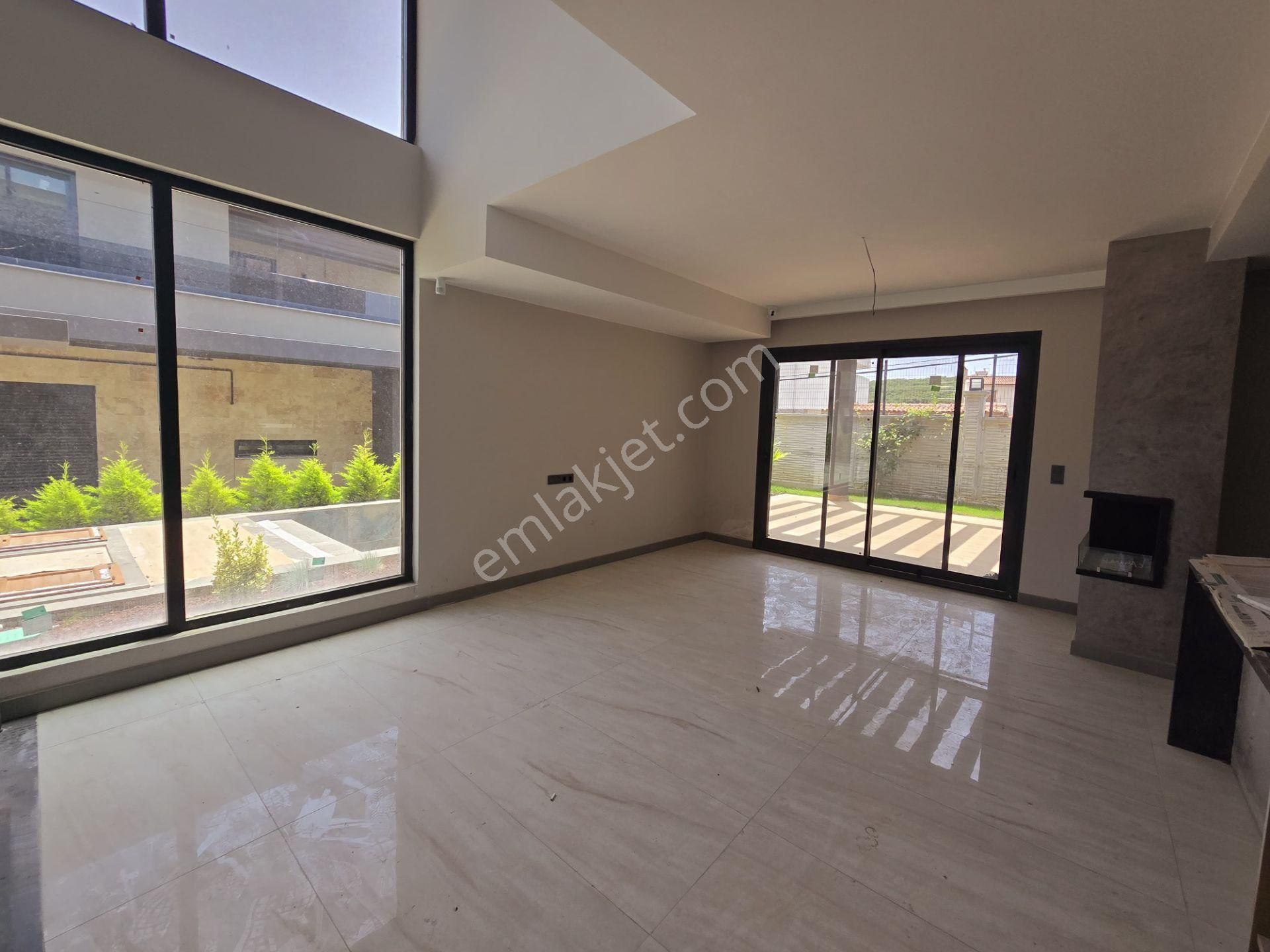 Sahıle Yakın-7/24 Güvenlik-bahçe-otopark-özel Havuz-ultra Lüx-vrf-kombi-6+1-tamamı Müstakil - Görsel 12