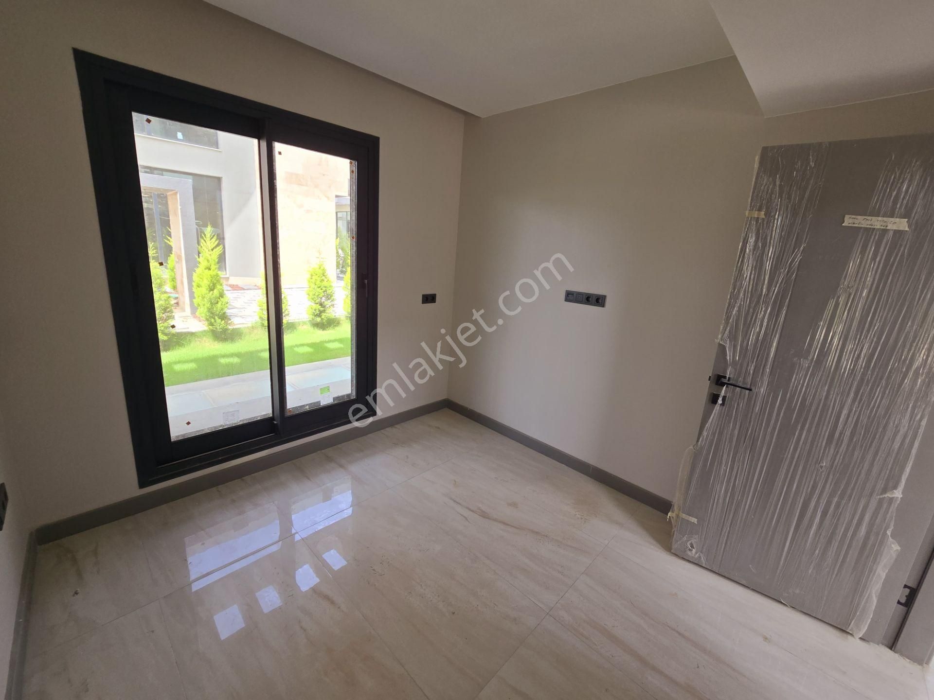 Sahıle Yakın-7/24 Güvenlik-bahçe-otopark-özel Havuz-ultra Lüx-vrf-kombi-6+1-tamamı Müstakil - Görsel 25