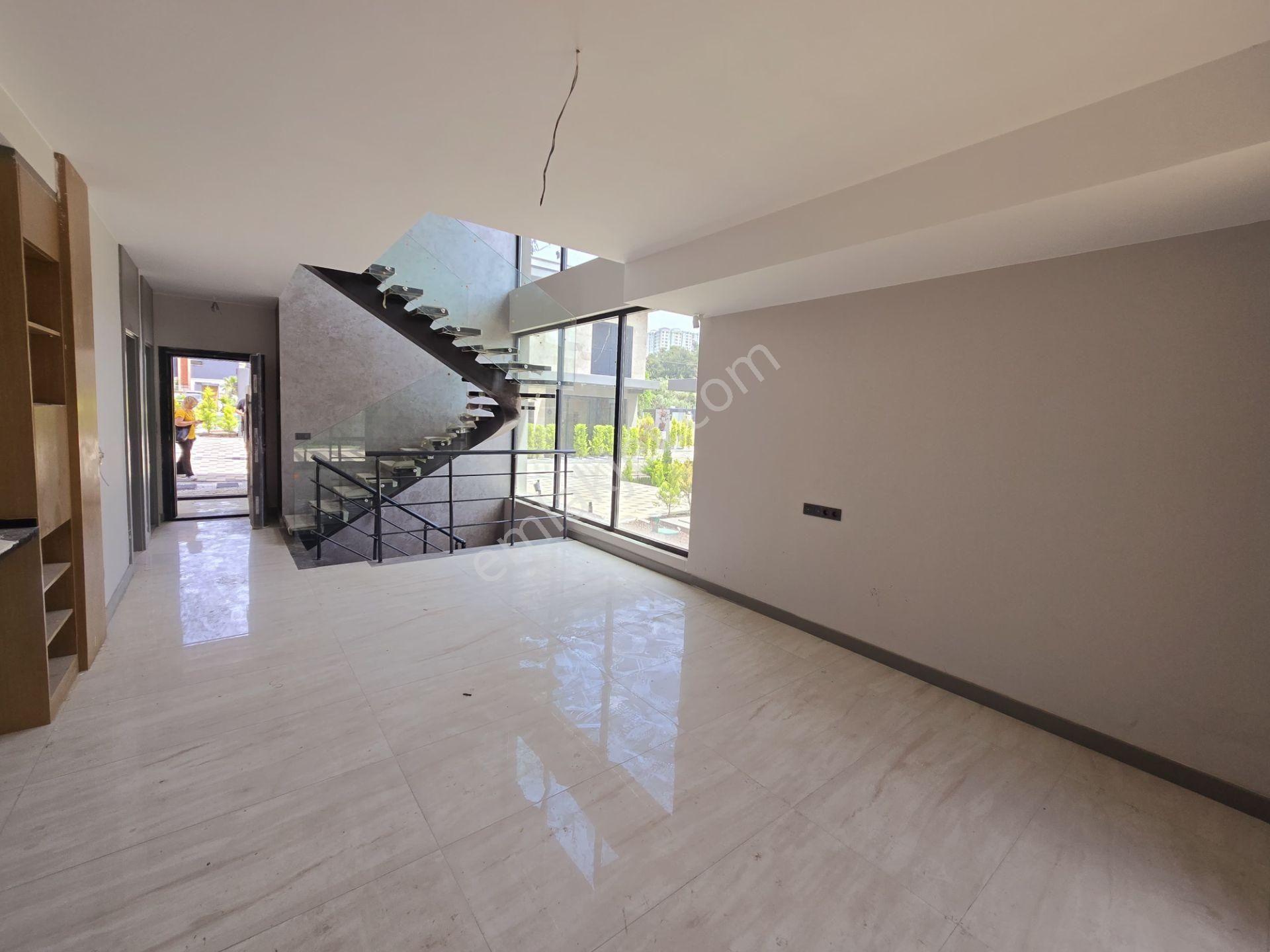 Sahıle Yakın-7/24 Güvenlik-bahçe-otopark-özel Havuz-ultra Lüx-vrf-kombi-6+1-tamamı Müstakil - Görsel 18