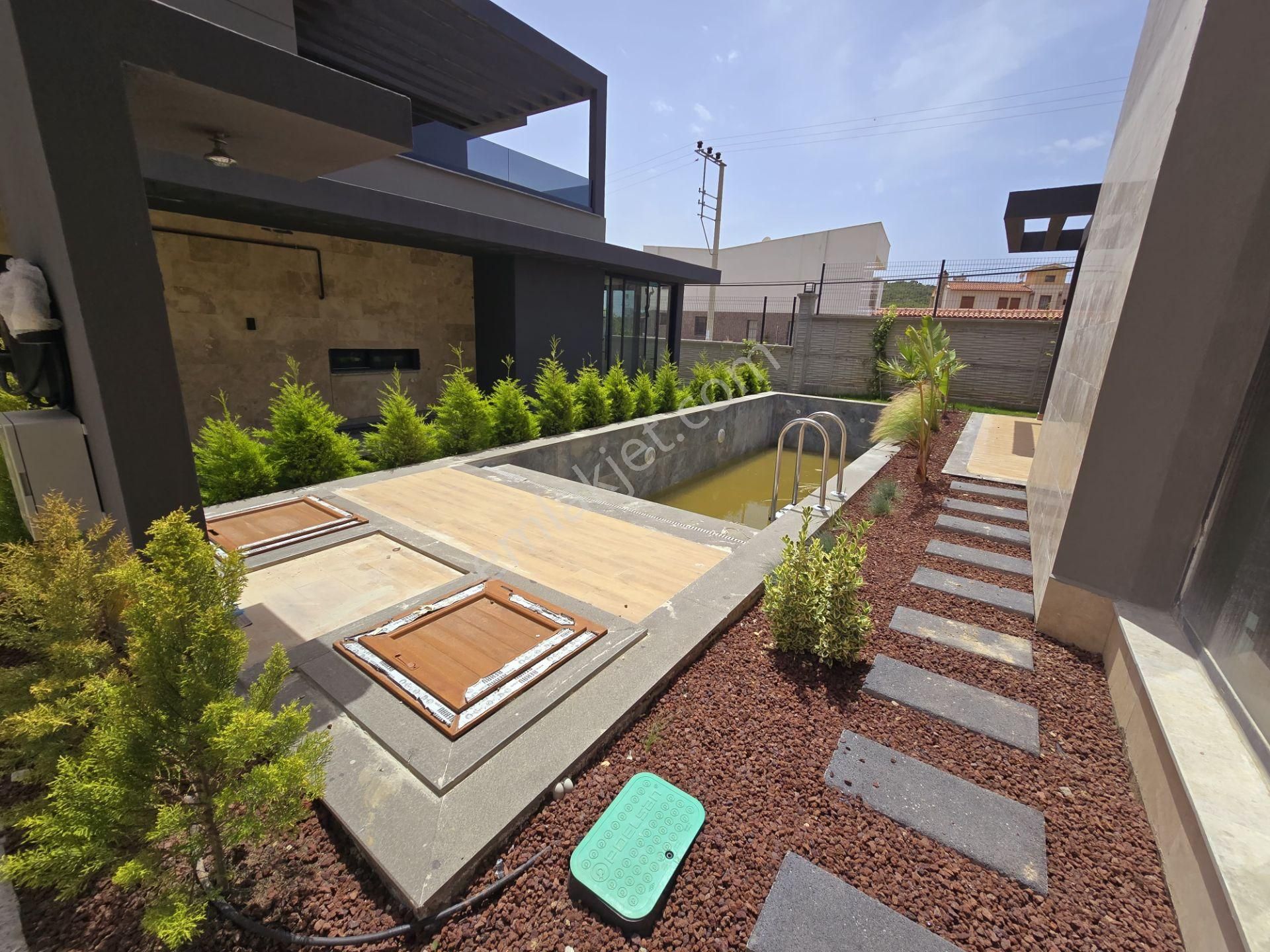 Sahıle Yakın-7/24 Güvenlik-bahçe-otopark-özel Havuz-ultra Lüx-vrf-kombi-6+1-tamamı Müstakil - Görsel 8