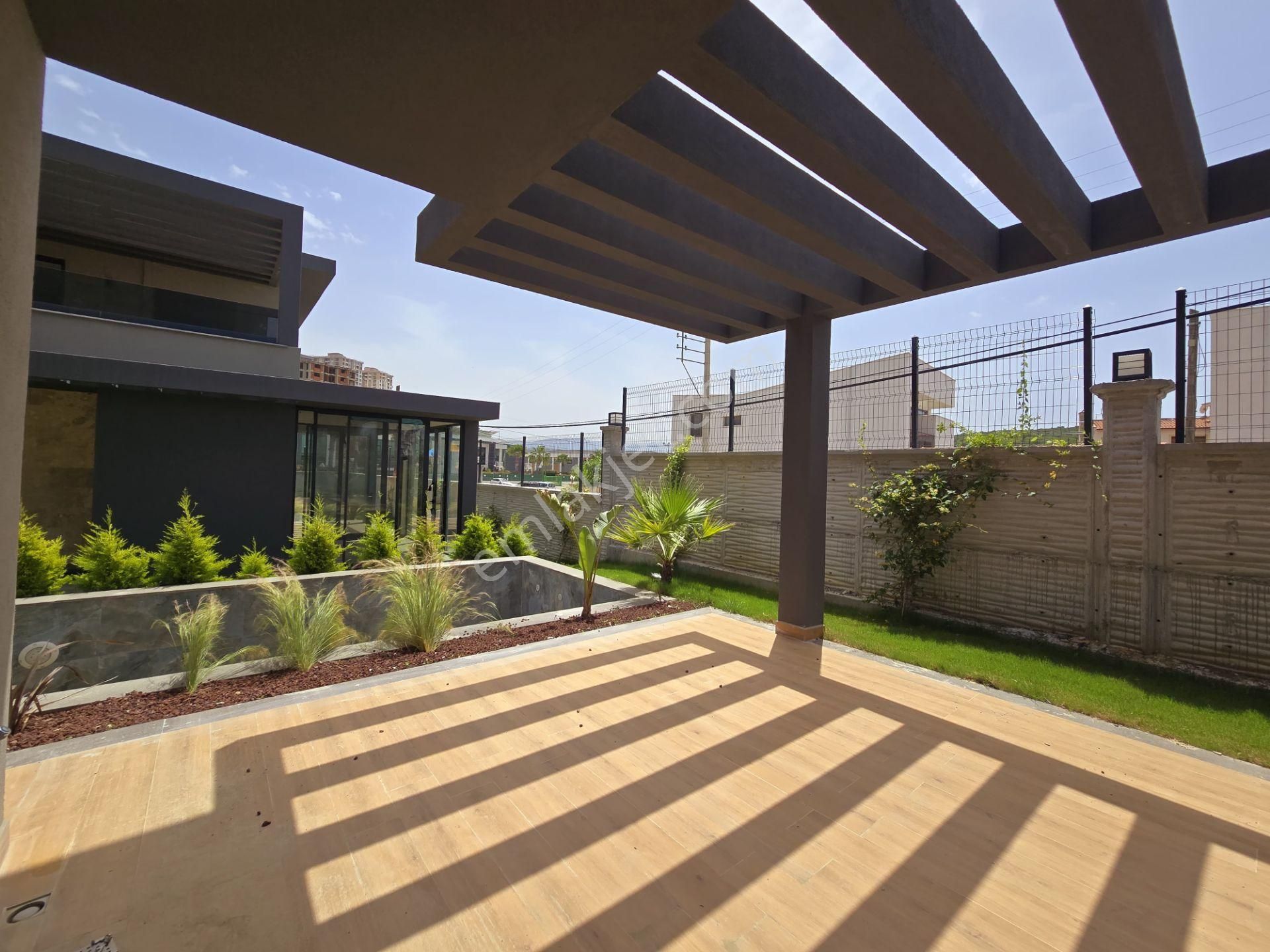 Sahıle Yakın-7/24 Güvenlik-bahçe-otopark-özel Havuz-ultra Lüx-vrf-kombi-6+1-tamamı Müstakil - Görsel 9