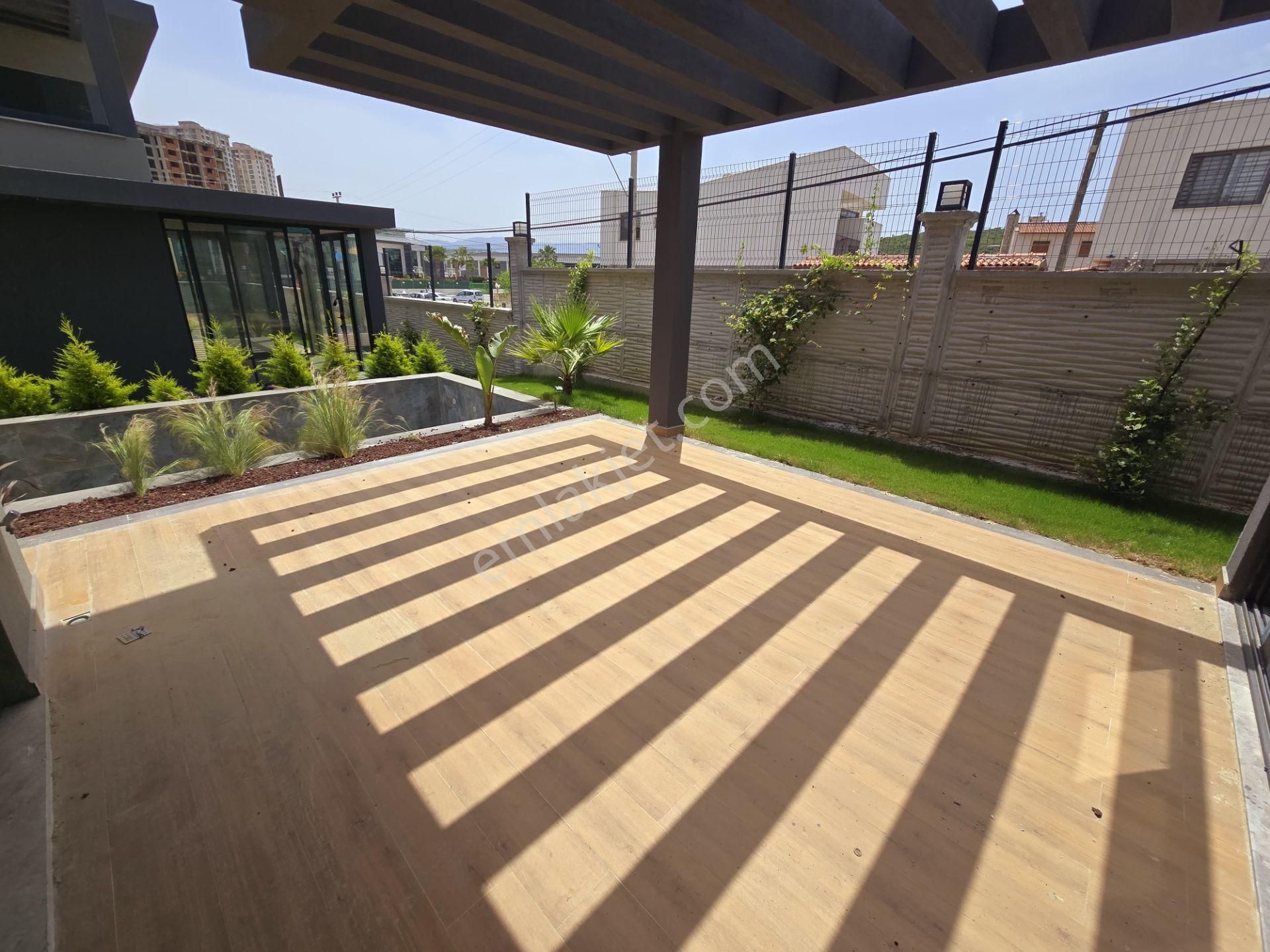 Sahıle Yakın-7/24 Güvenlik-bahçe-otopark-özel Havuz-ultra Lüx-vrf-kombi-6+1-tamamı Müstakil - Görsel 10