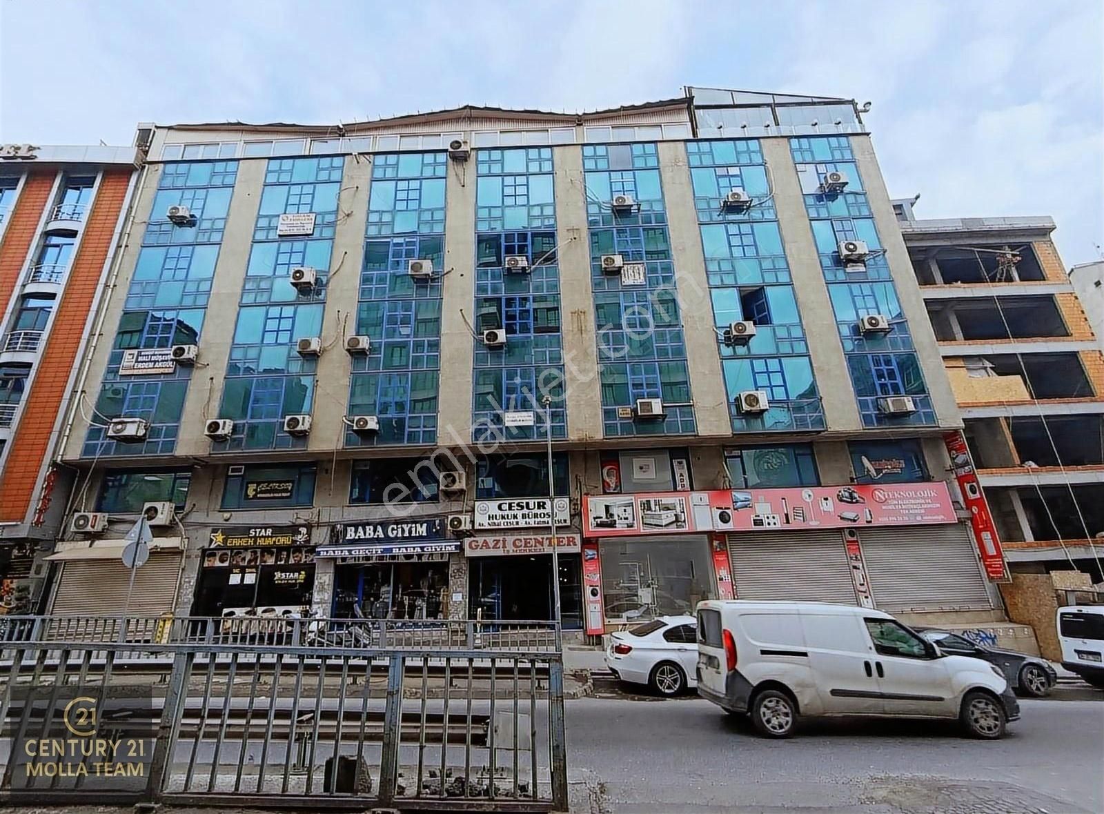 Molla Team'den Gazi Center İş Merkezi 60 M2 Satılık Ofis