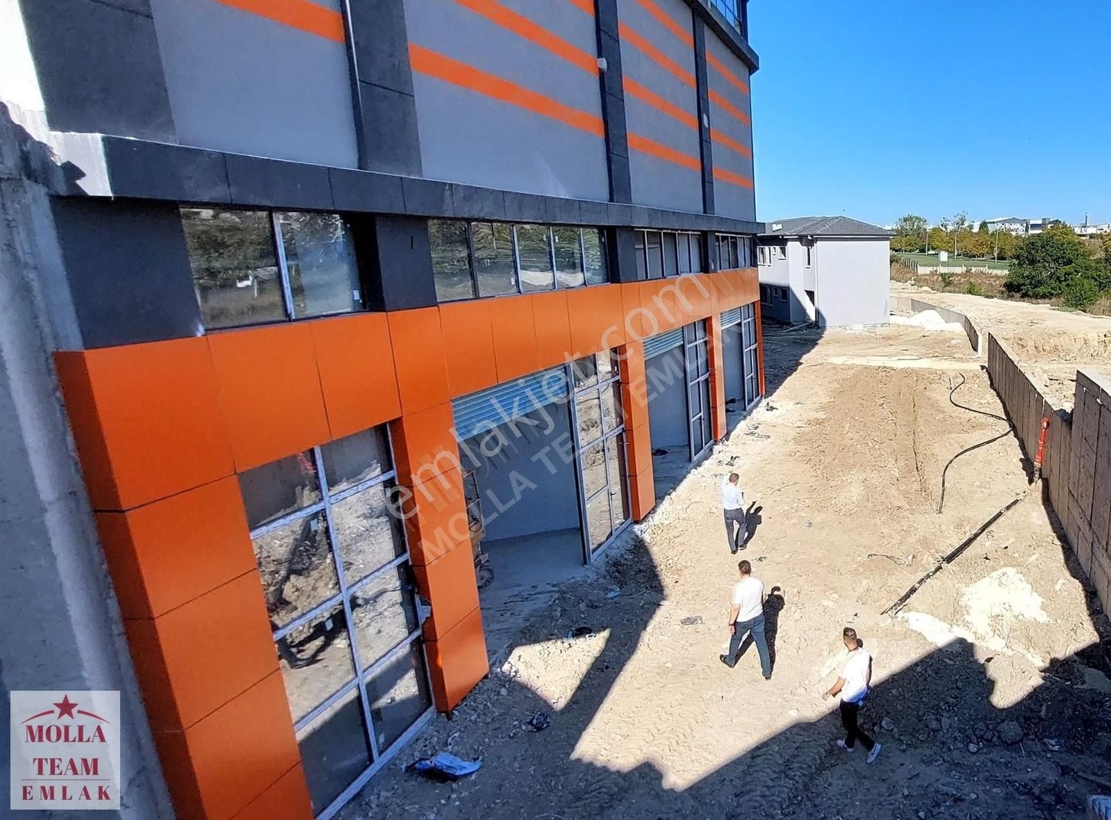 Molla Team'den Bostim-1 Sanayi'de Satılık Dükkanlar