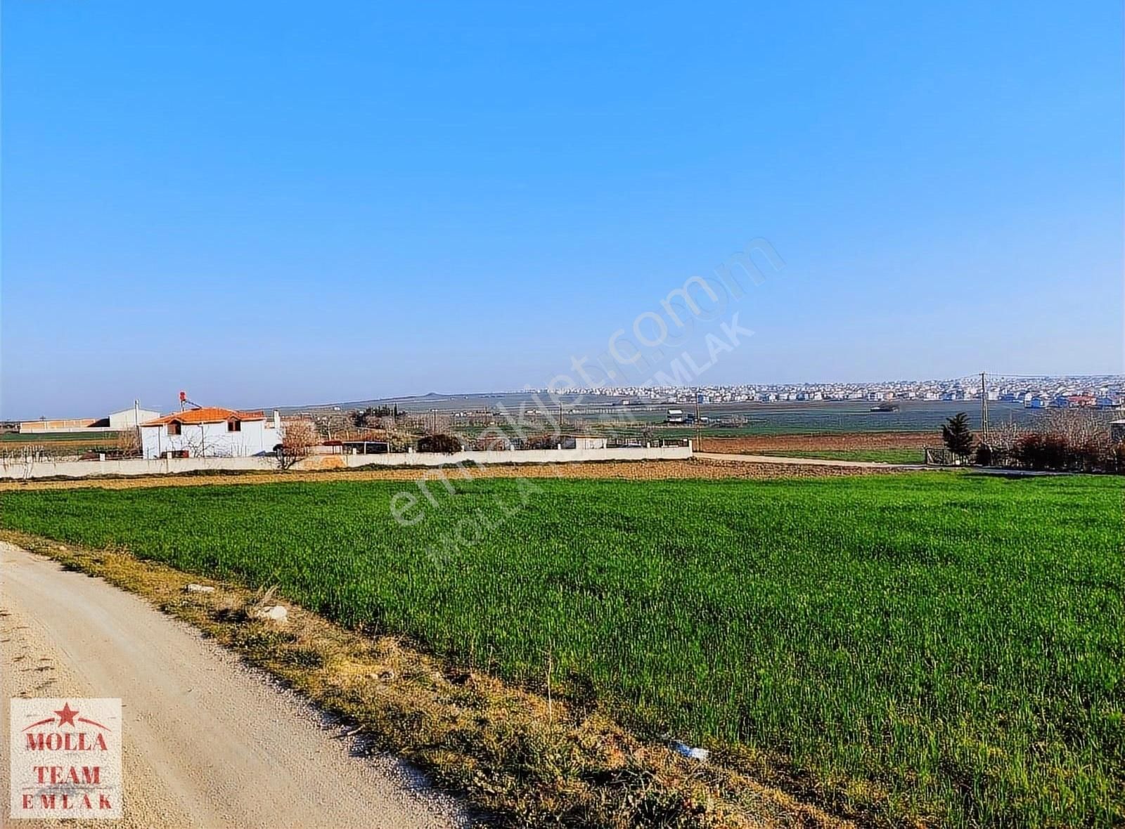 Molla Team'den Yerleşim İçinde Tek Tapu 570 M2 Bağ Yeri
