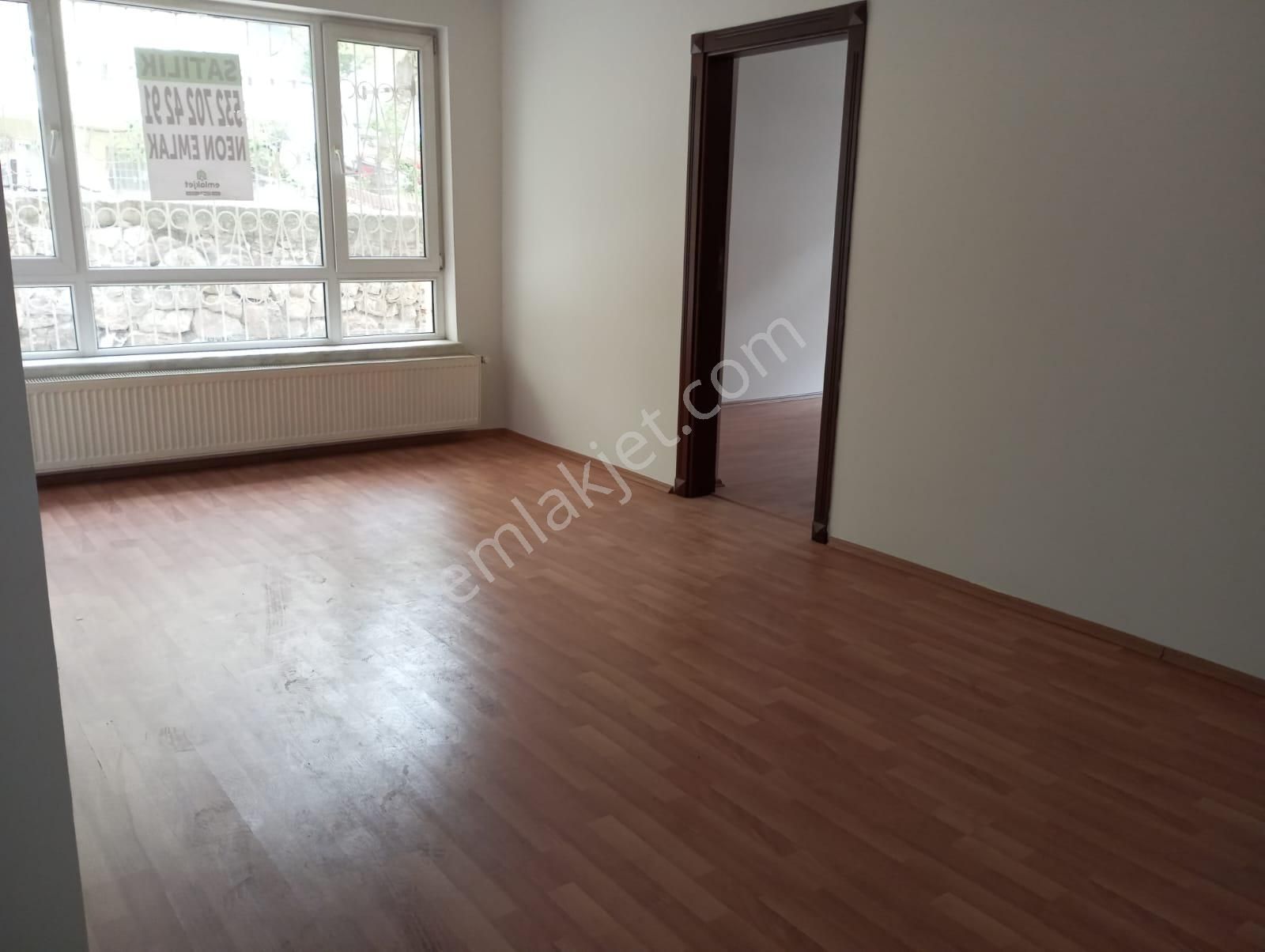 Aşagı Eğlencede Salona Tek Oda Acılır Giriş Kat Ön Cephe