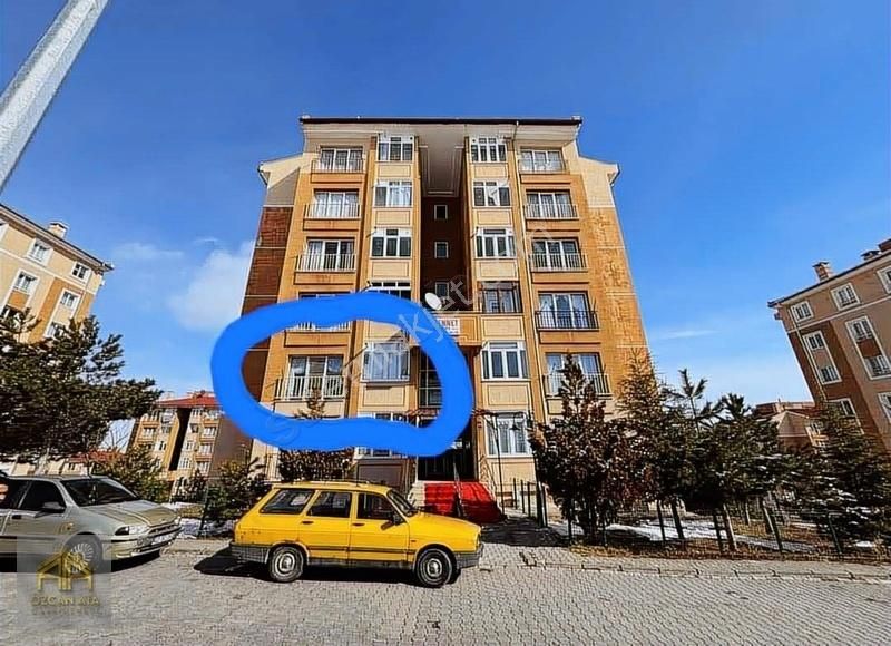 Özcan Atagayrimenkulden Acilll Satılık 2+1 Daire
