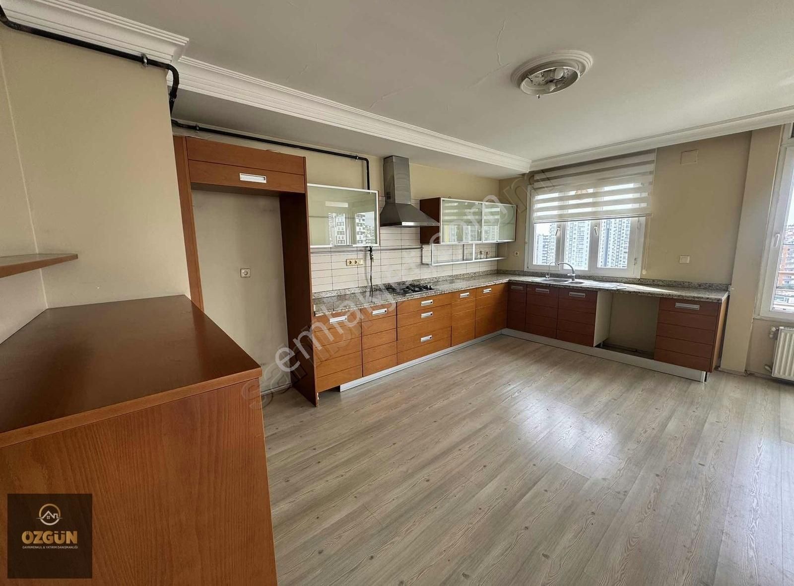 Özgün'den Hayalpark Yüzme Havuzu Arkası 4+1 Satılık Daire