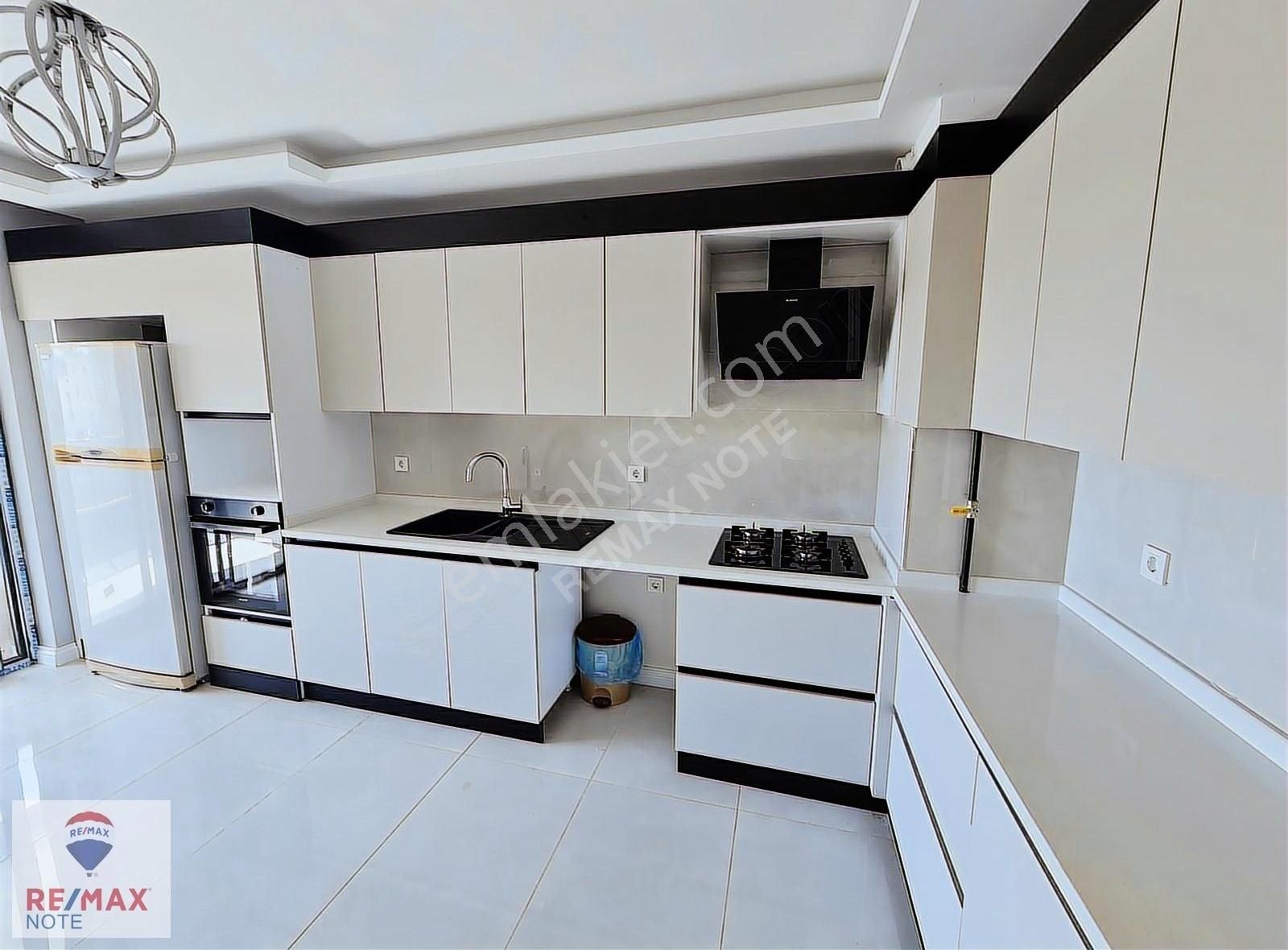 Site İçerisinde Satılık 2+1 Daire