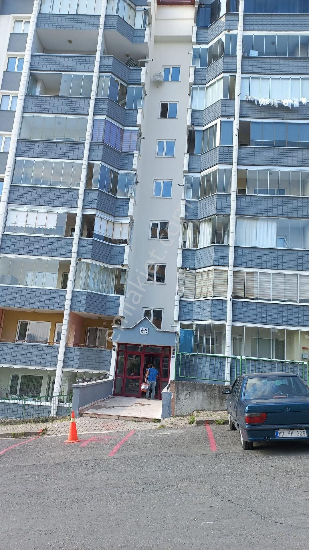 Kaynarca Konutlarında Satılık 3+1 Daire