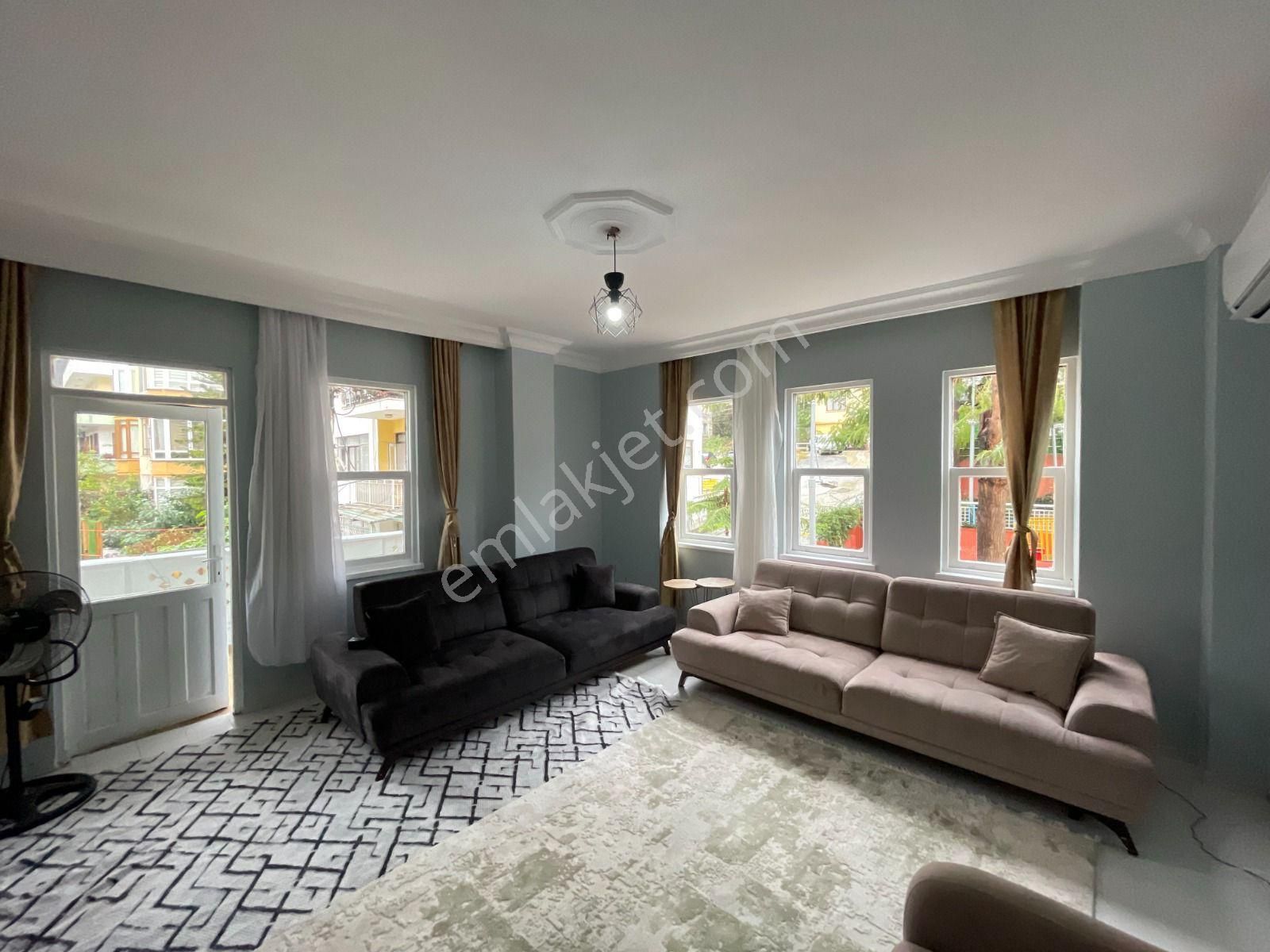 Çarşı Mahallesinde Satılık 2+1 Daire