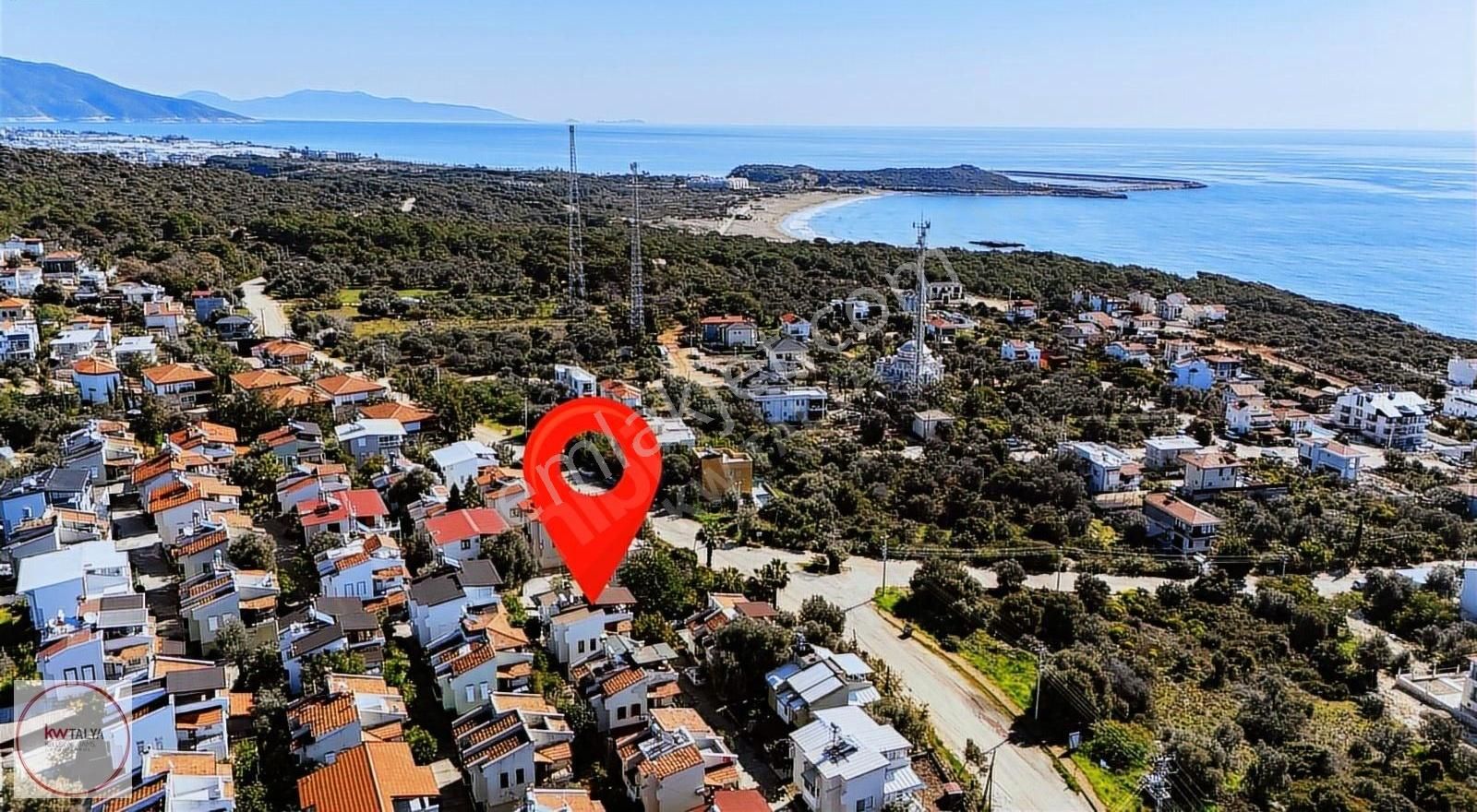 Demre'de Satılık Deniz Manzaralı Villa