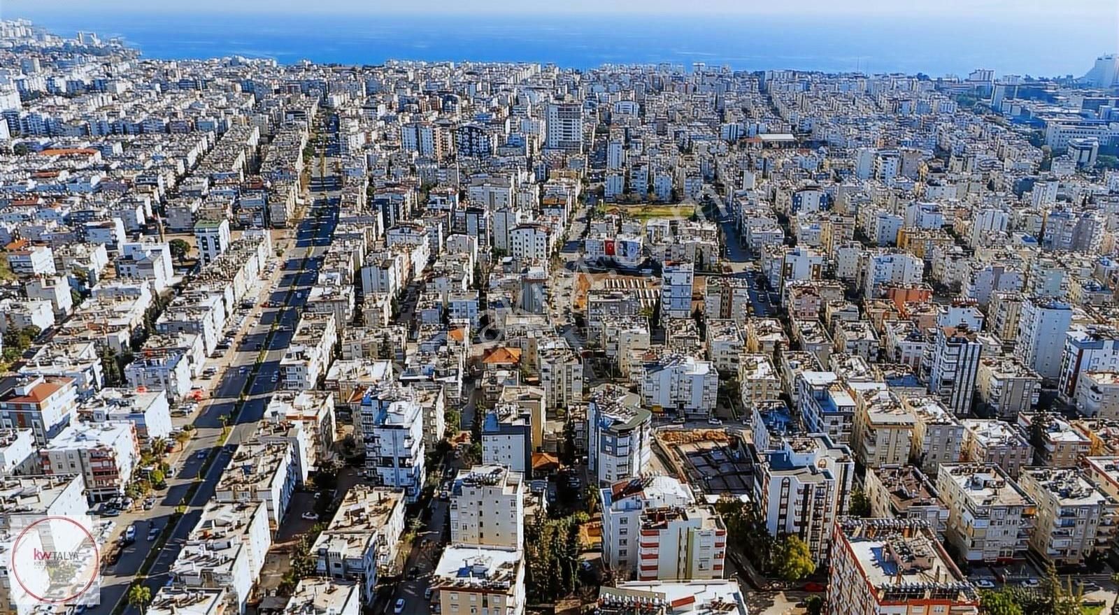 - Acil - Güvenlik'de Kombili Katta Tek Daire 3+1