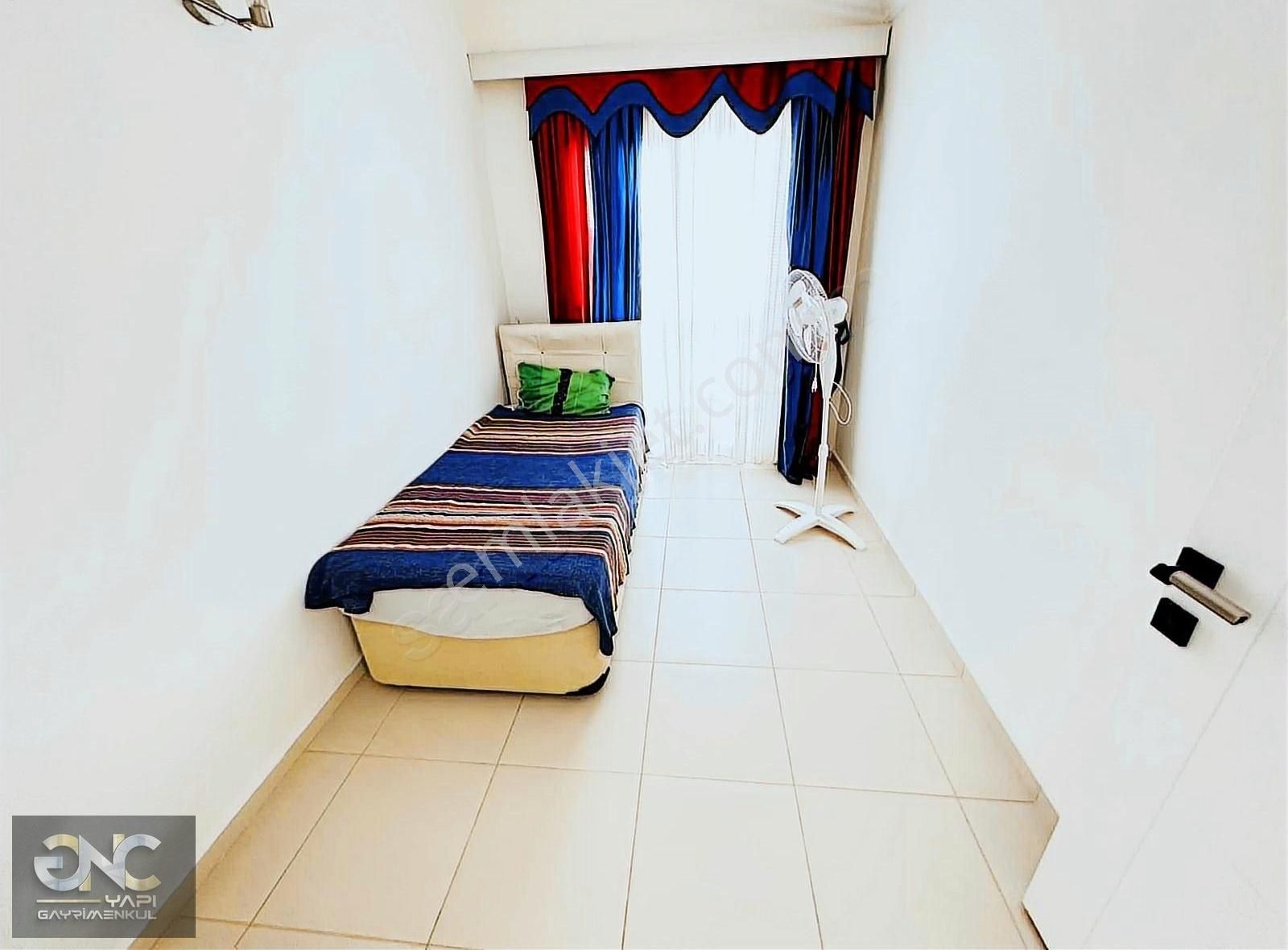 Akbük Merkezde Geniş Kullanım Alanlı 3+1 Dublex - Görsel 5