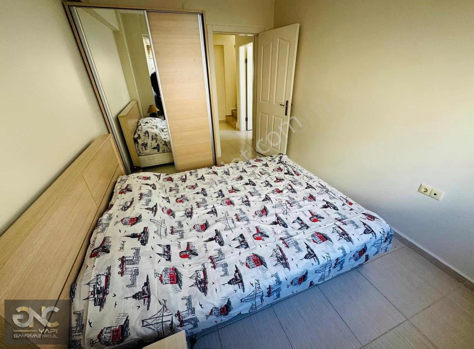 Havuzlu Güvenlikli Sitede Deniz Manzaralı Dublex Daire - Görsel 29