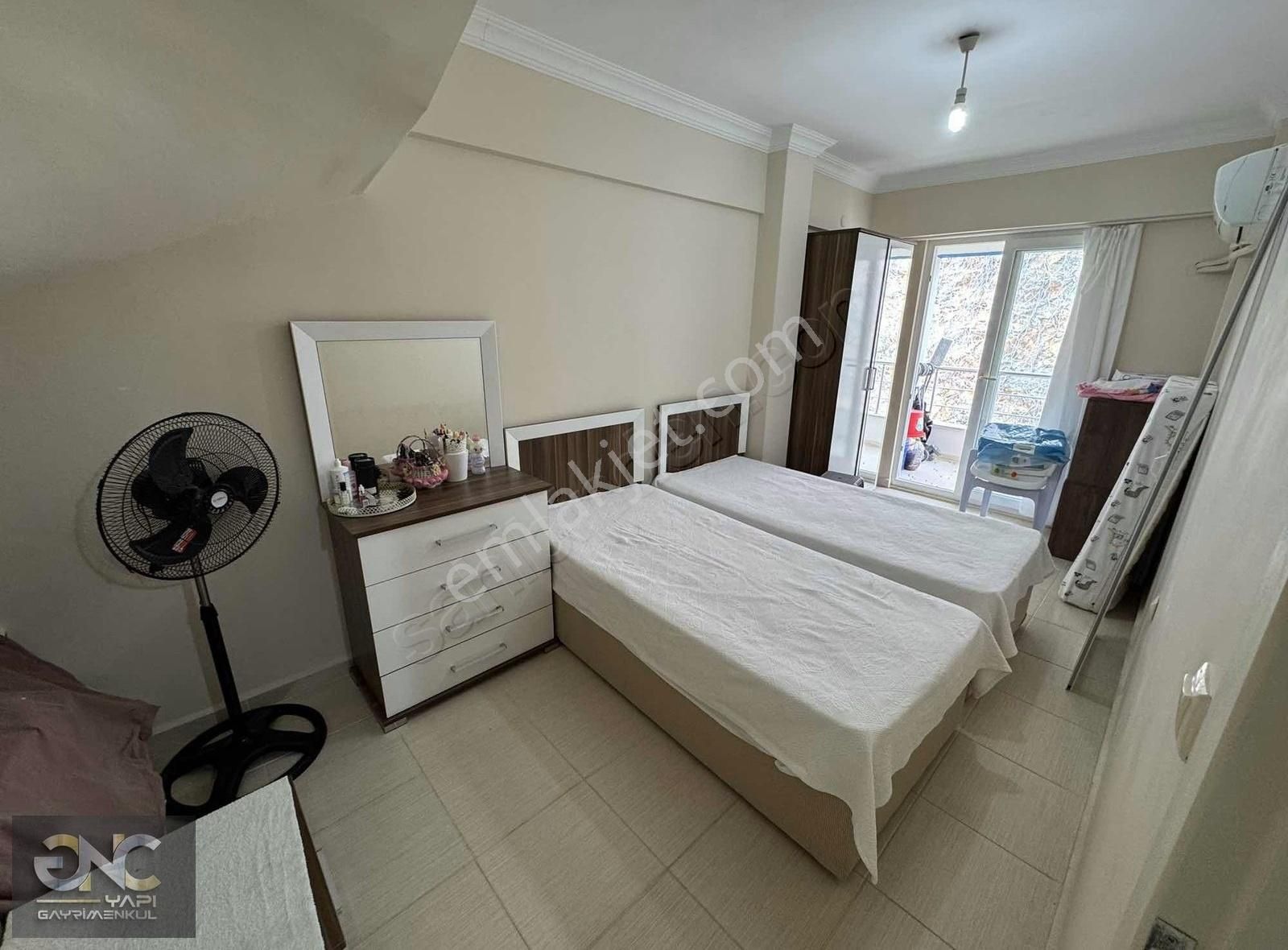 Havuzlu Güvenlikli Sitede Deniz Manzaralı Dublex Daire - Görsel 14