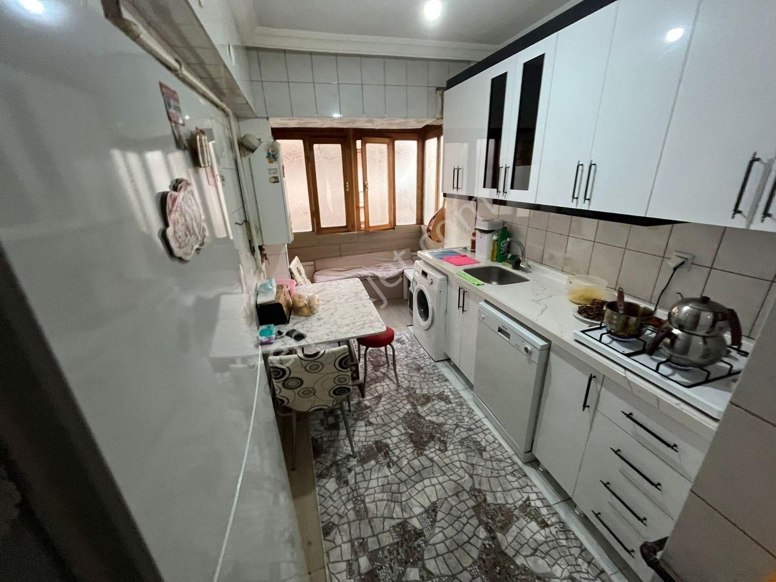 Malazgirt Mh. 3+1 Ara Kat Ön Cephe Harika Konumda Satılık Daire