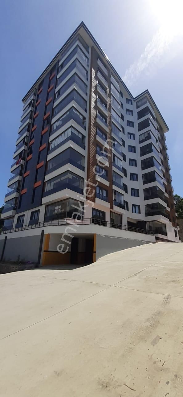 Da&yı Gayrimenkulden Ardeşende Lüks Kiralık Daire