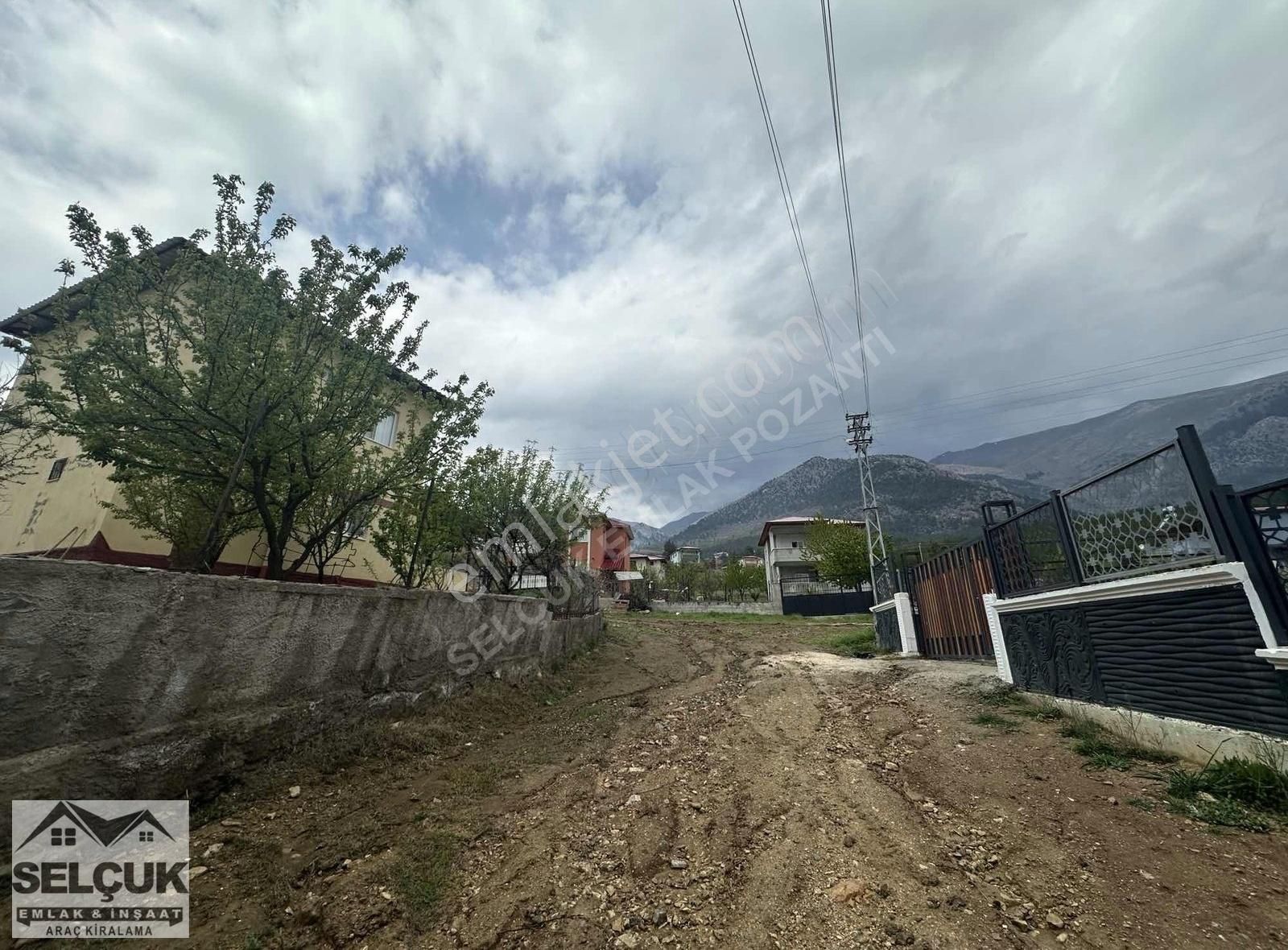 Selçuk Emlak'tan Y.konacık Yaylasında 3+1 İskanlı Müstakil Ev - Görsel 13