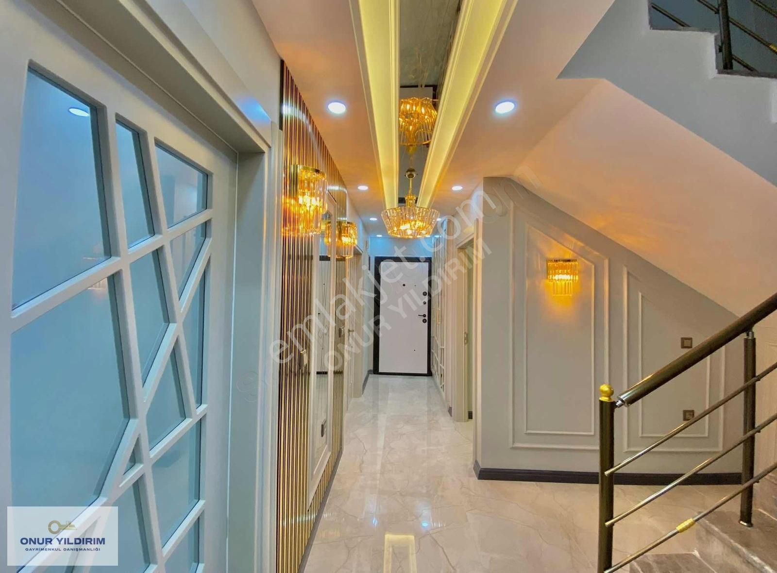 Onur Yıldırımdan Gürede Denize 20 Adım 7+1 Lüx Tasarım Villa