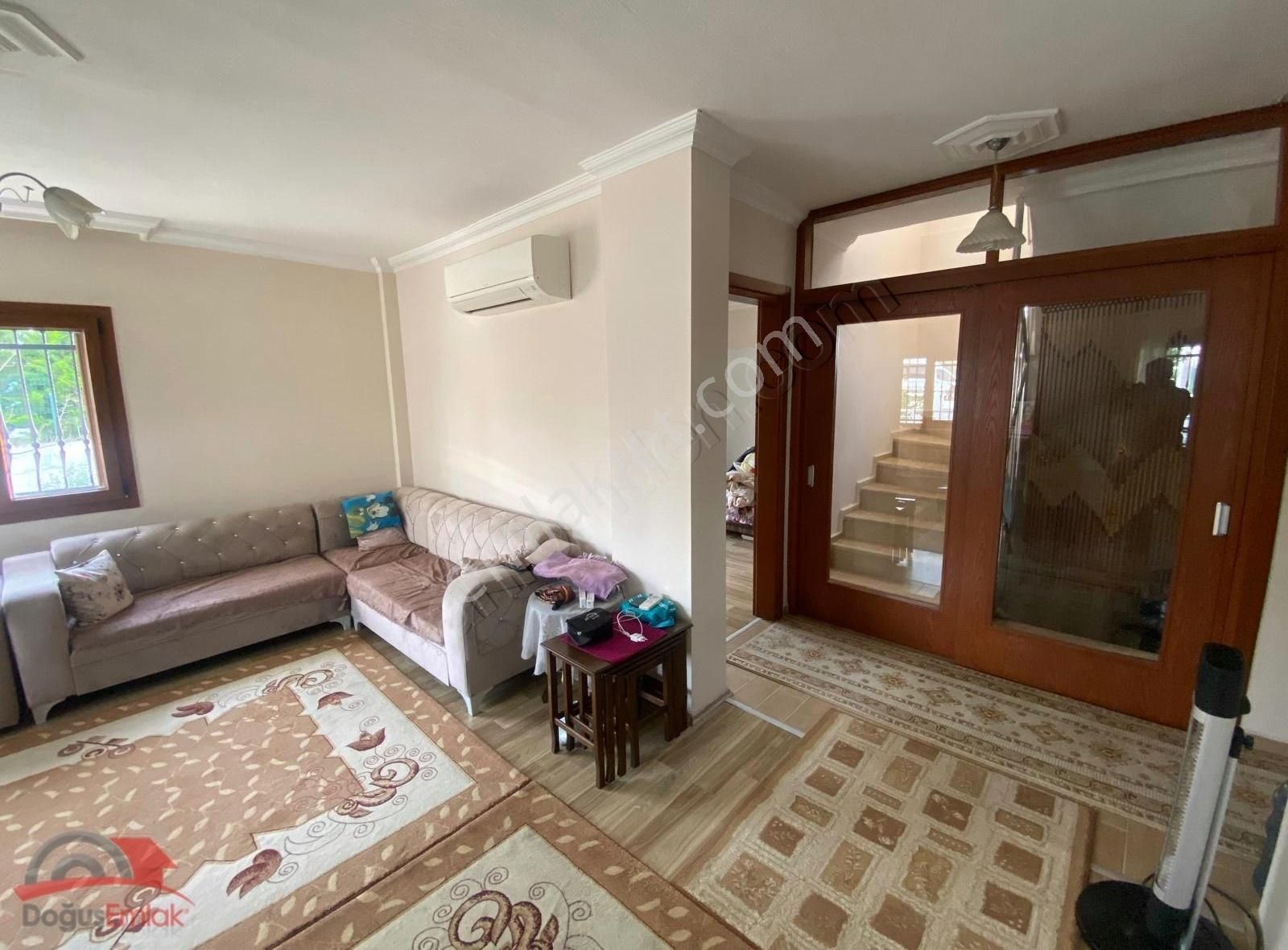 Doğuş Emlak'tan 375 M2 Arsa İçinde Bahçeli Otoparklı 4+1 Villa - Görsel 12