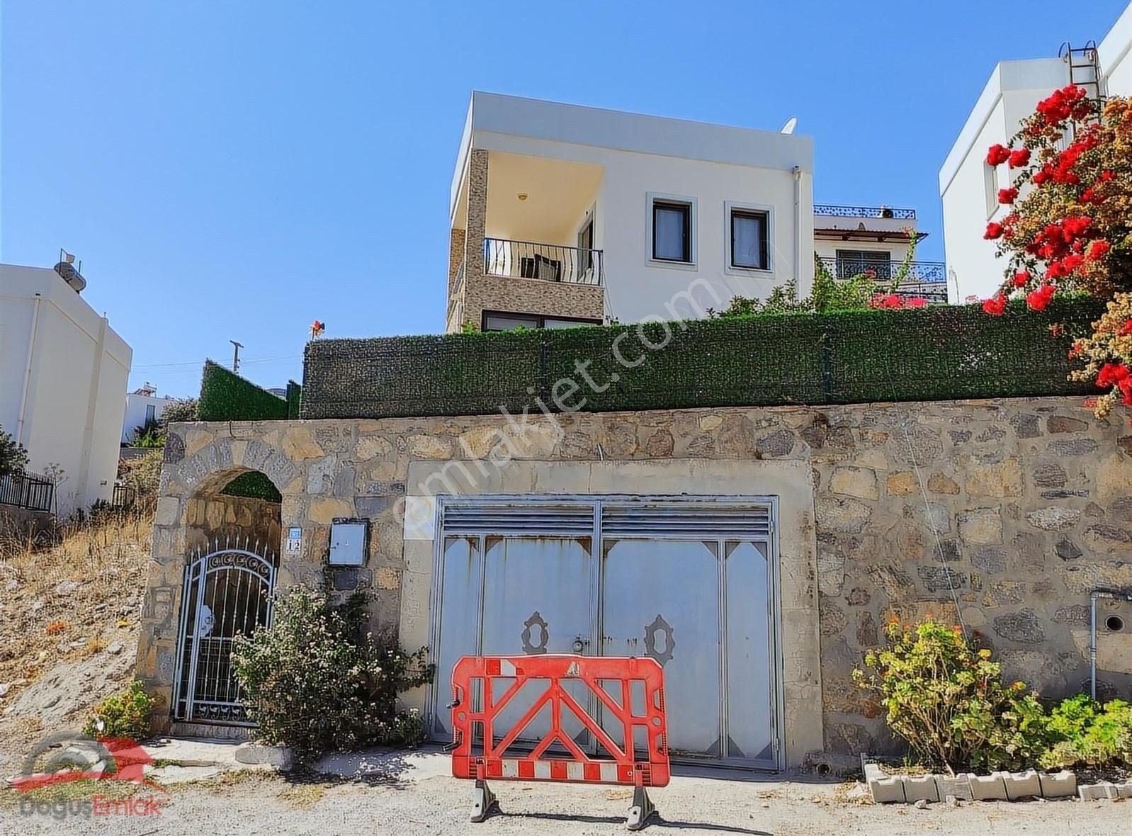 Akyarlar'da Müstakil Bahçe İçinde 2+1 Villa - Görsel 5