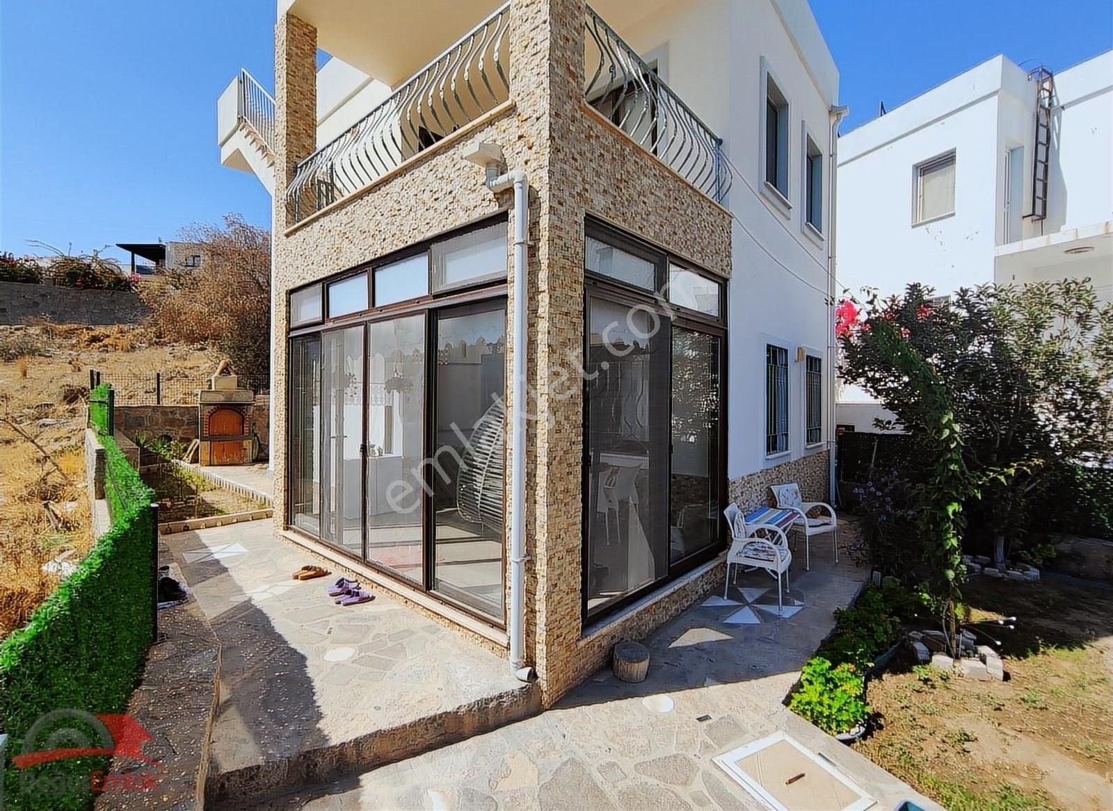 Akyarlar'da Müstakil Bahçe İçinde 2+1 Villa - Görsel 15