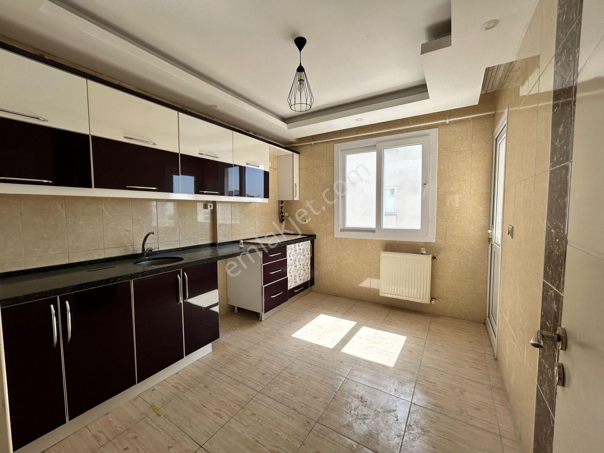 100.yıl_altıneller_diş_hastanesi_civarı_kap.mutfak_ç.banyo_2+1