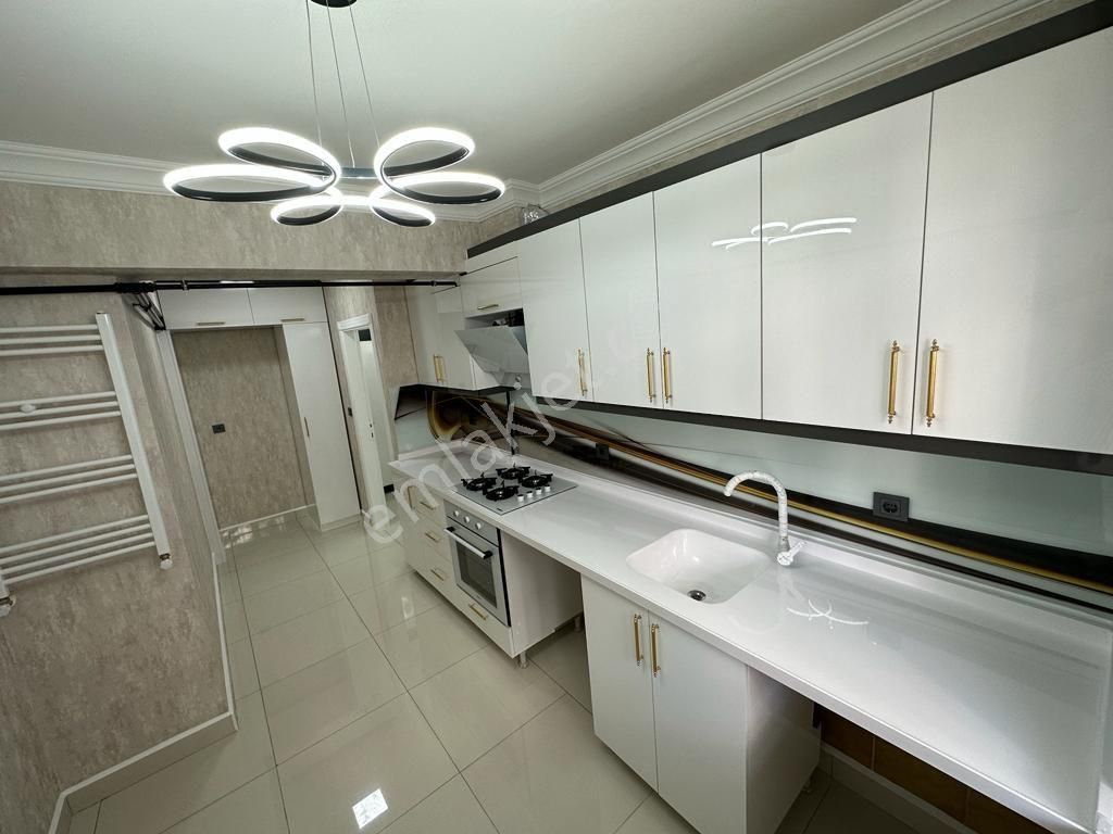 Bademlık Te 3+1 Gı4ıs Kat Satılık Daıre