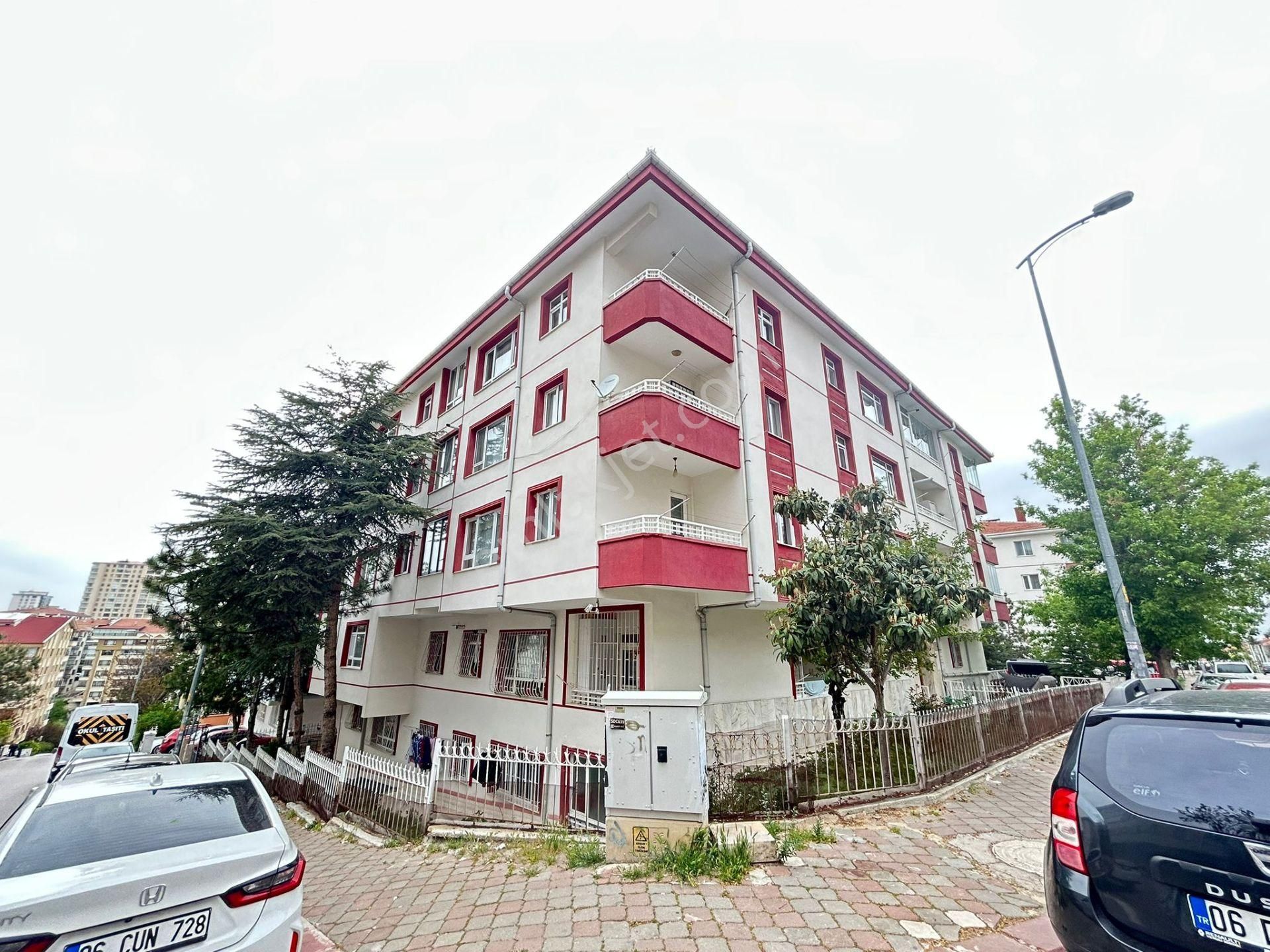 Taner'den Anadolu Bulvarına Yakın 3+1 Arakat Konumunda Balkonlu