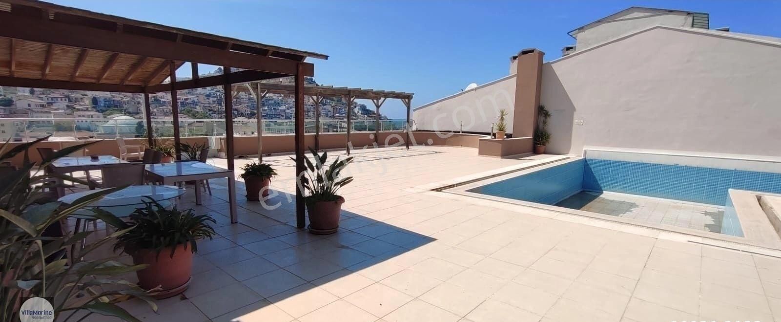 🏡 Kuşadası’nın Kalbinde, Sahile Saniyeler Uzaklıkta Dubleks!