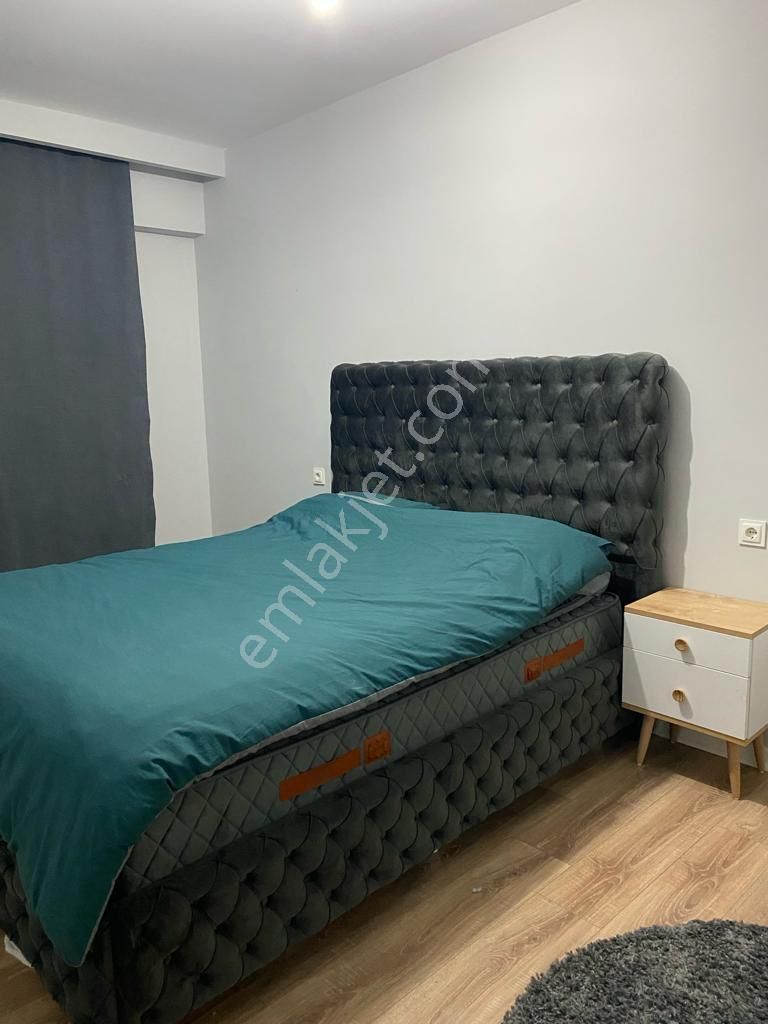 Miili Kütüphane Yakını Kiralık Ara Kat 2+1 Daire