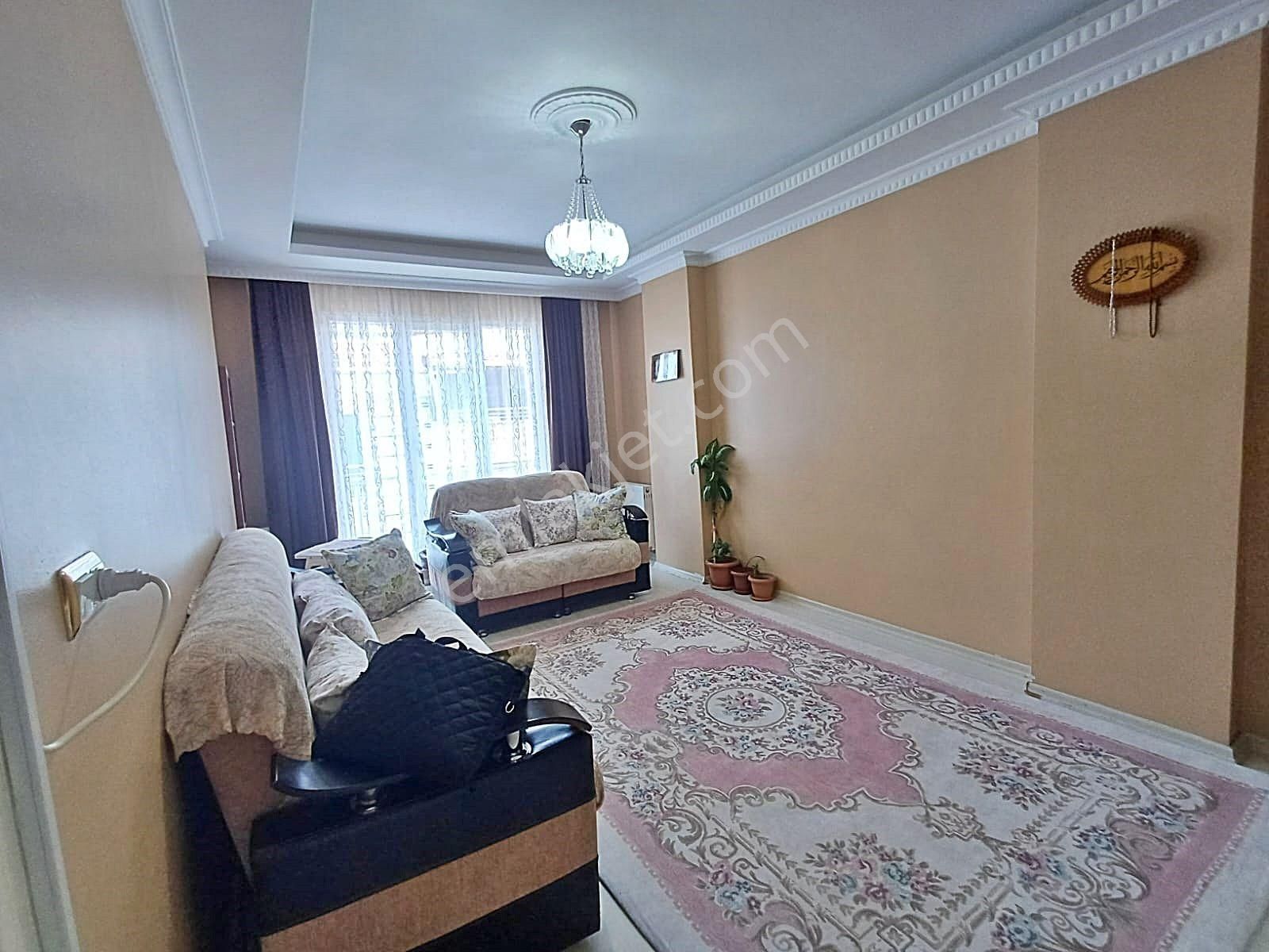 Esenyurt Bağlarçeşme Mah Satılık Daire 2+1 İskanlı