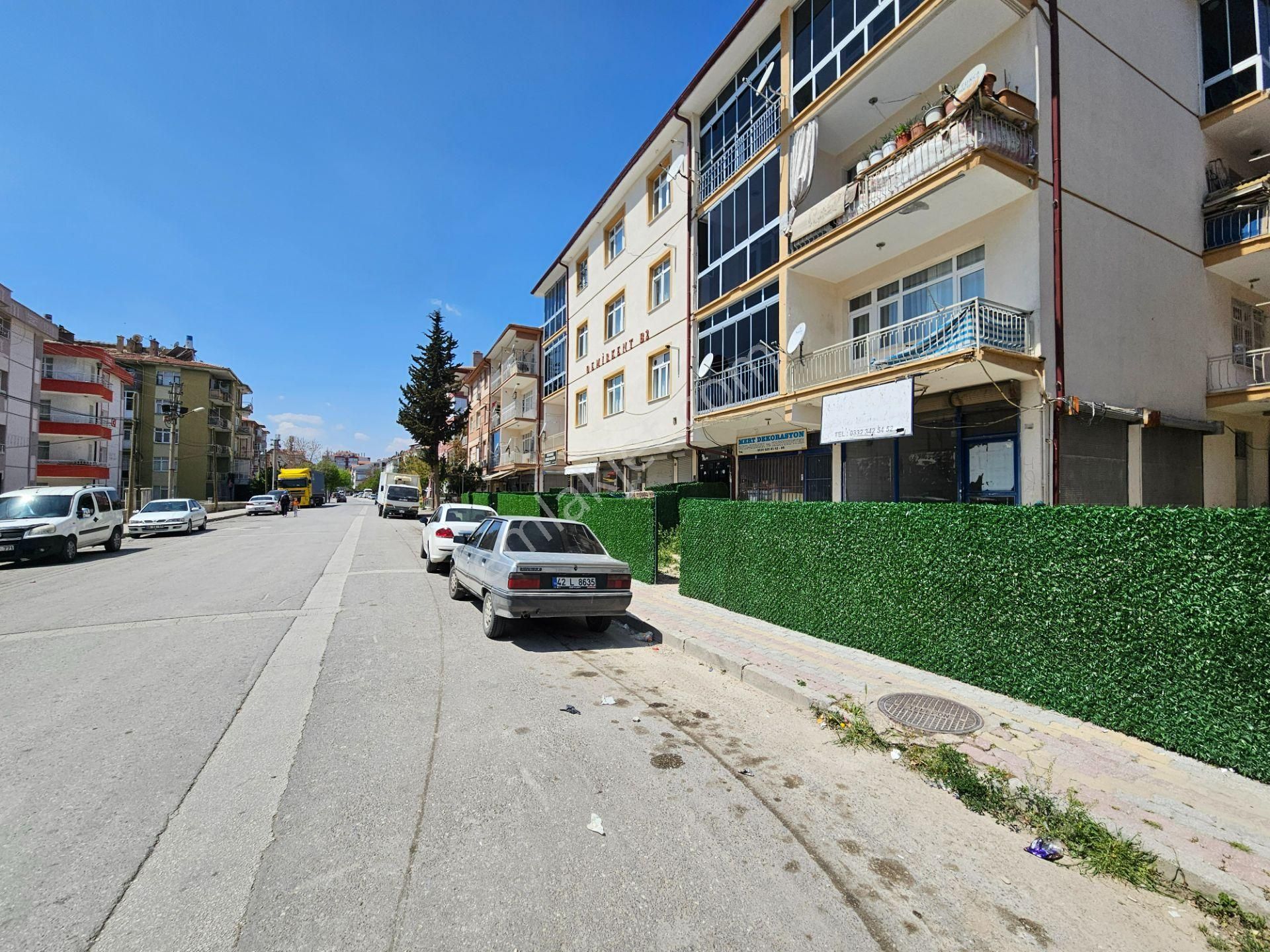 Mehmet Akif Mahallesinde Zembilli Caddesi Yakını Satılık 30 M2 Dükkan