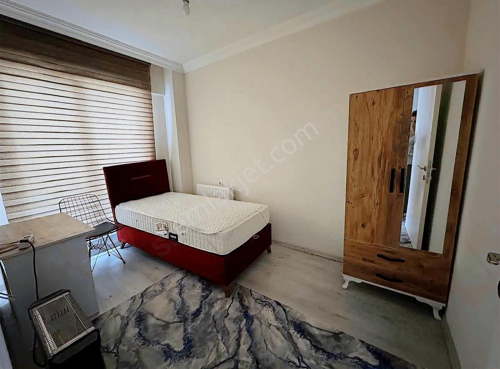 Evrim Emlak'tan Kiralık 1+1 Daire