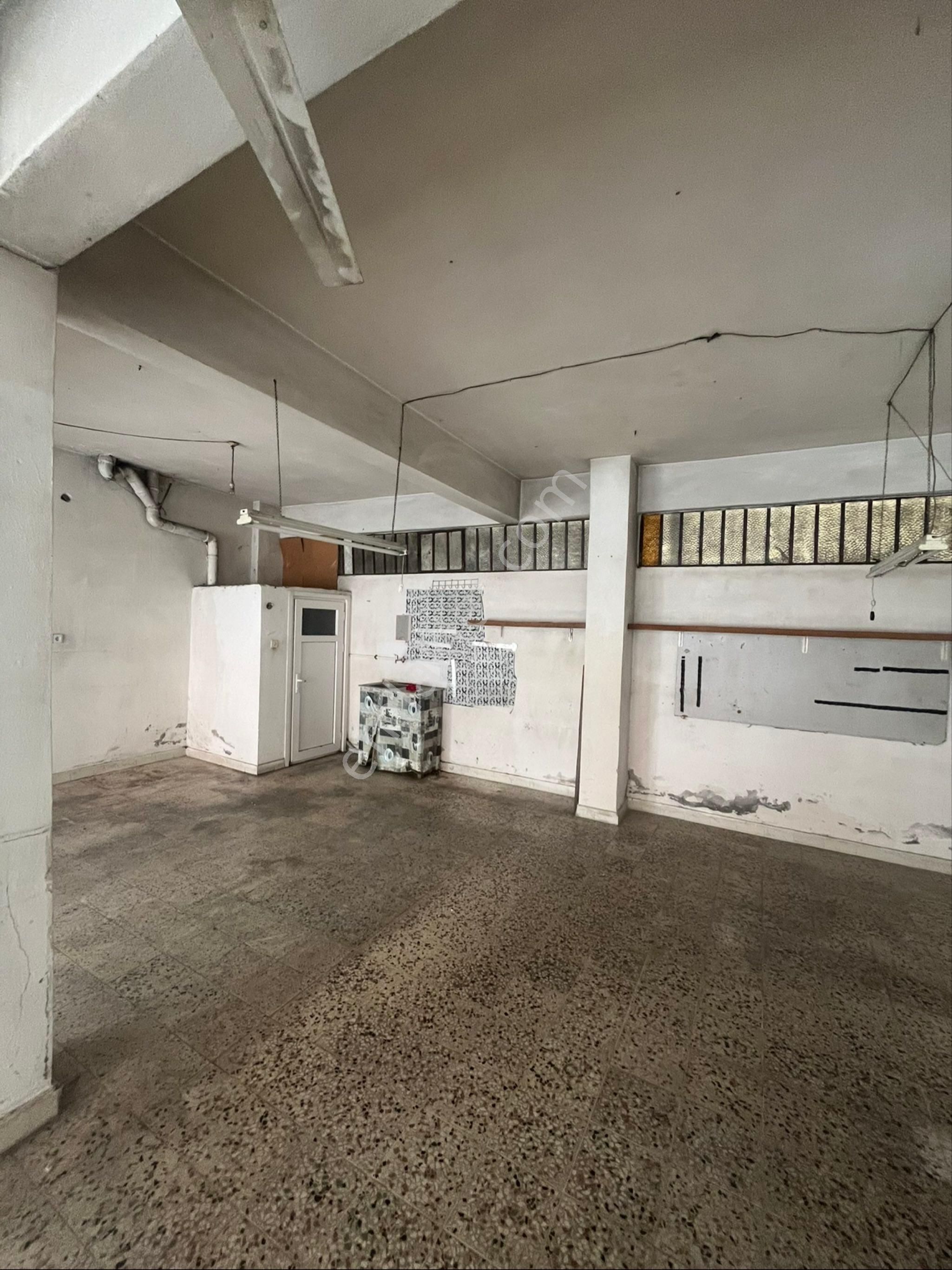 Tramvayın Arka Sokağı - Görsel 11